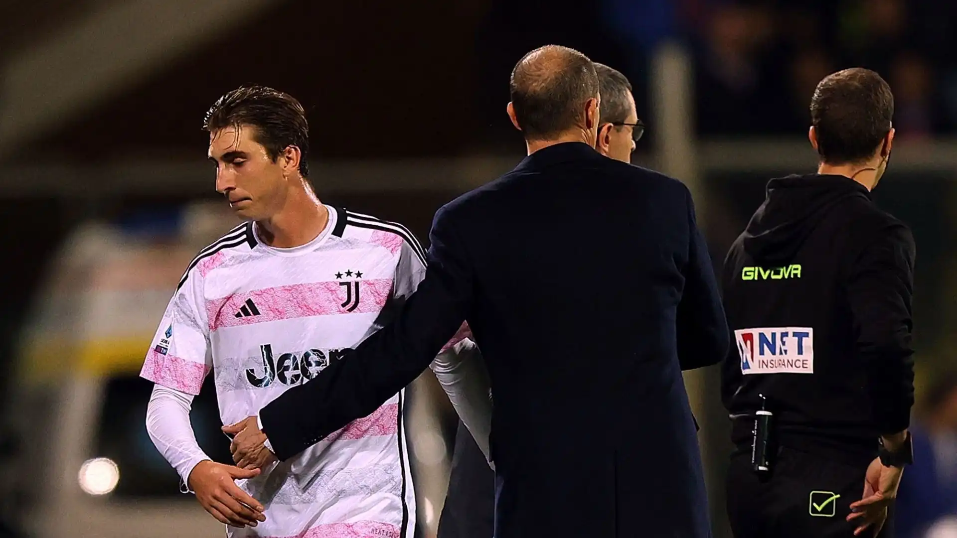"E' un giocatore importante e può solo crescere, rimarrà alla Juventus"