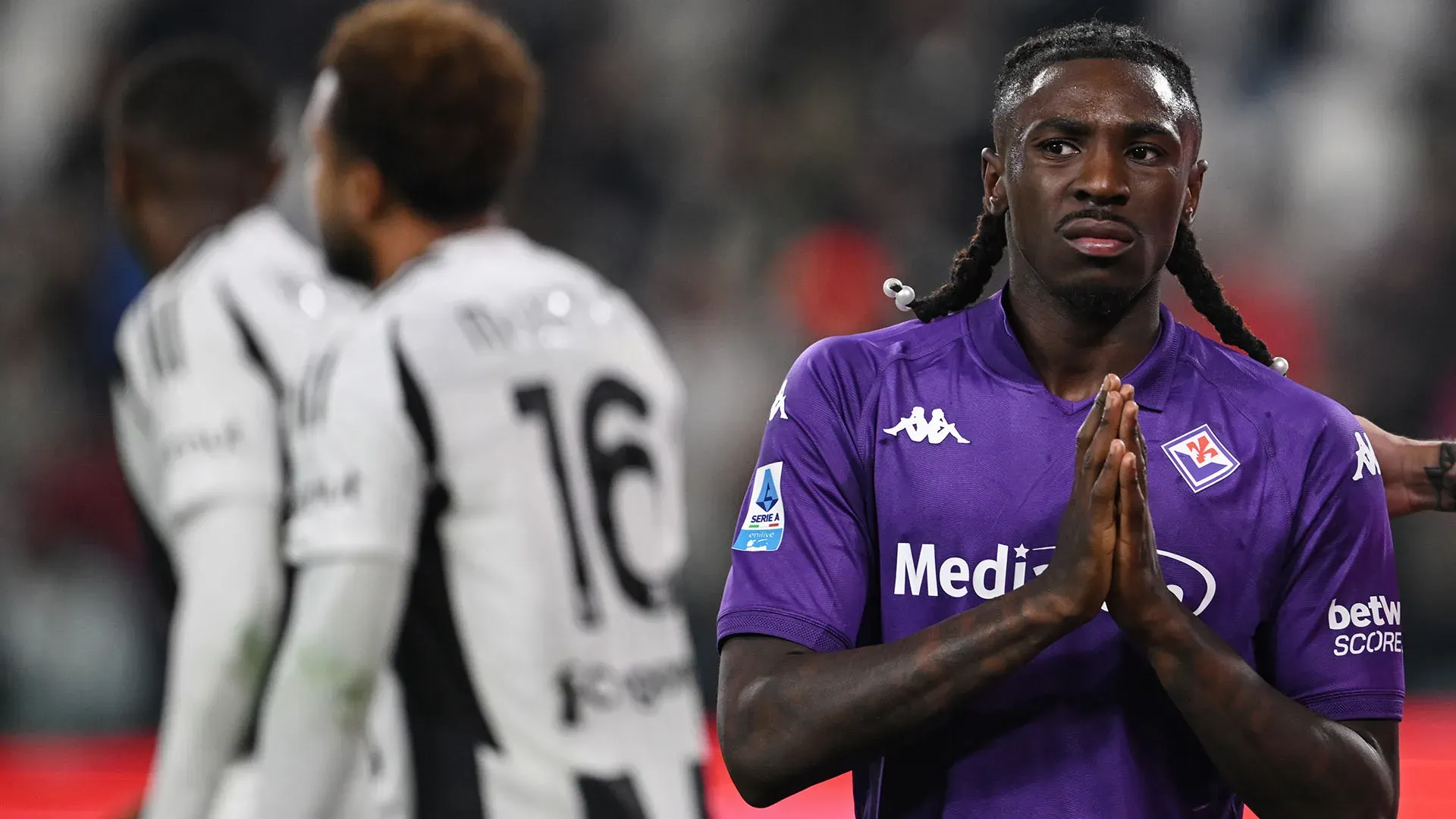 L'Allianz Stadium ha applaudito Kean per il suo comportamento rispettoso