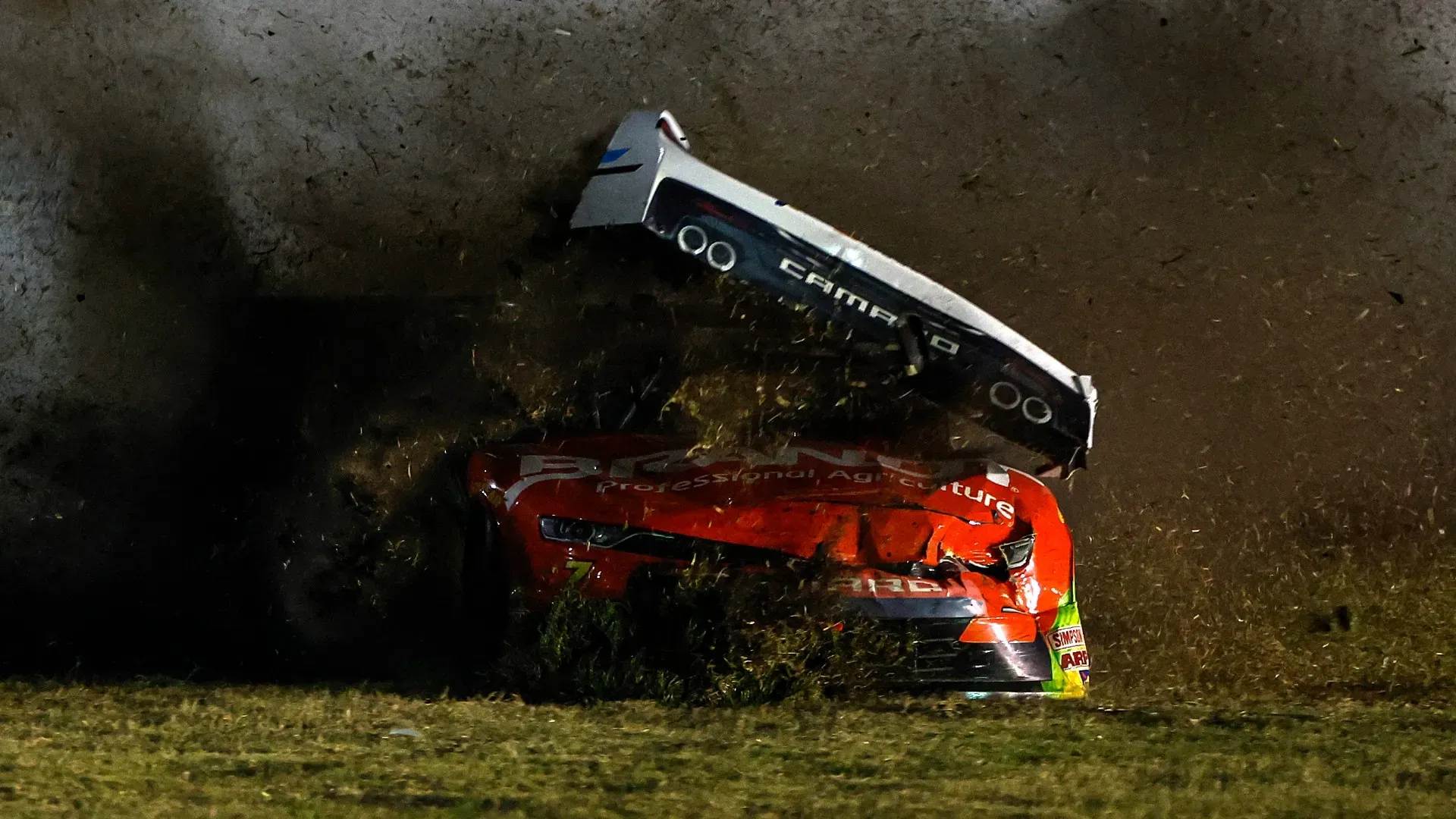 Fortunatamente i piloti coinvolti stanno bene