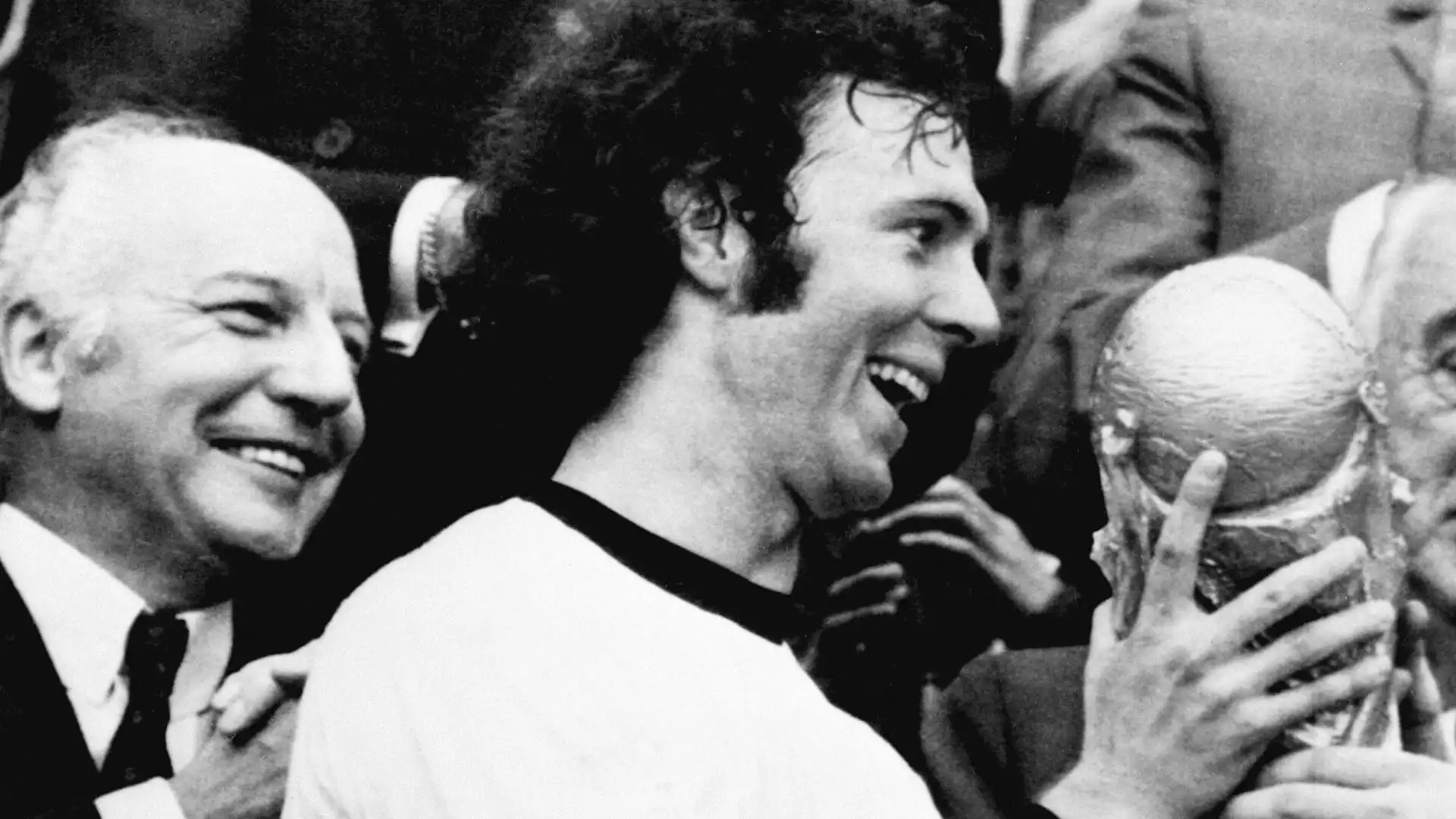 Addio a Franz Beckenbauer, scomparso lunedì