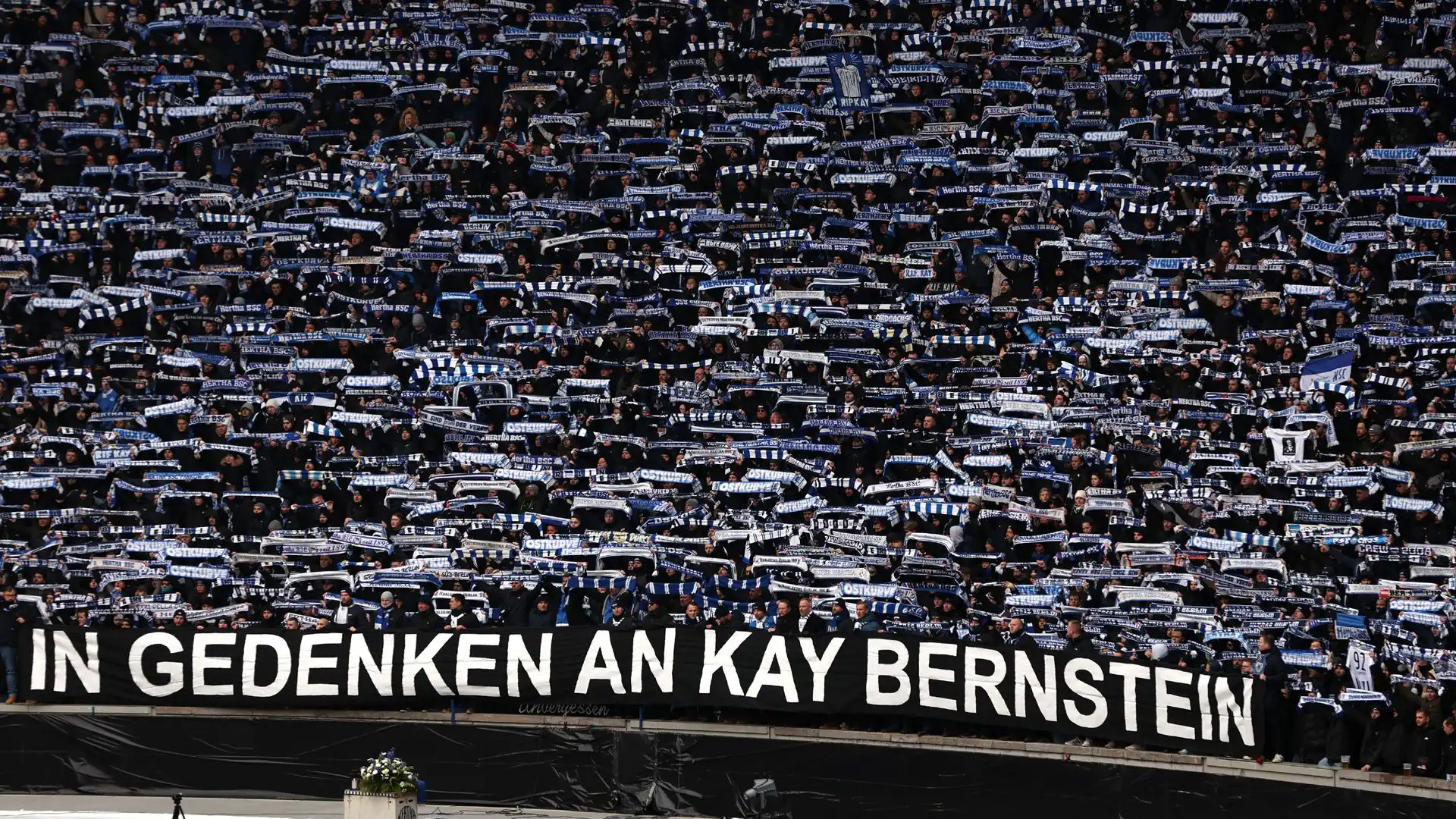 Ora l'Hertha cercherà di raggiungere la promozione per dedicarla a Bernstein