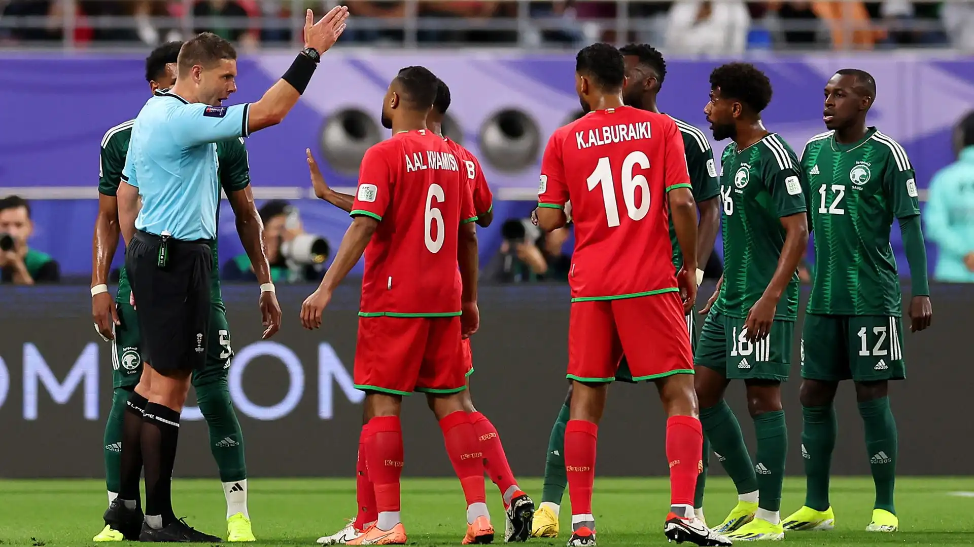 Il difensore Ali Al Bulayhi ha realizzato il gol del successo