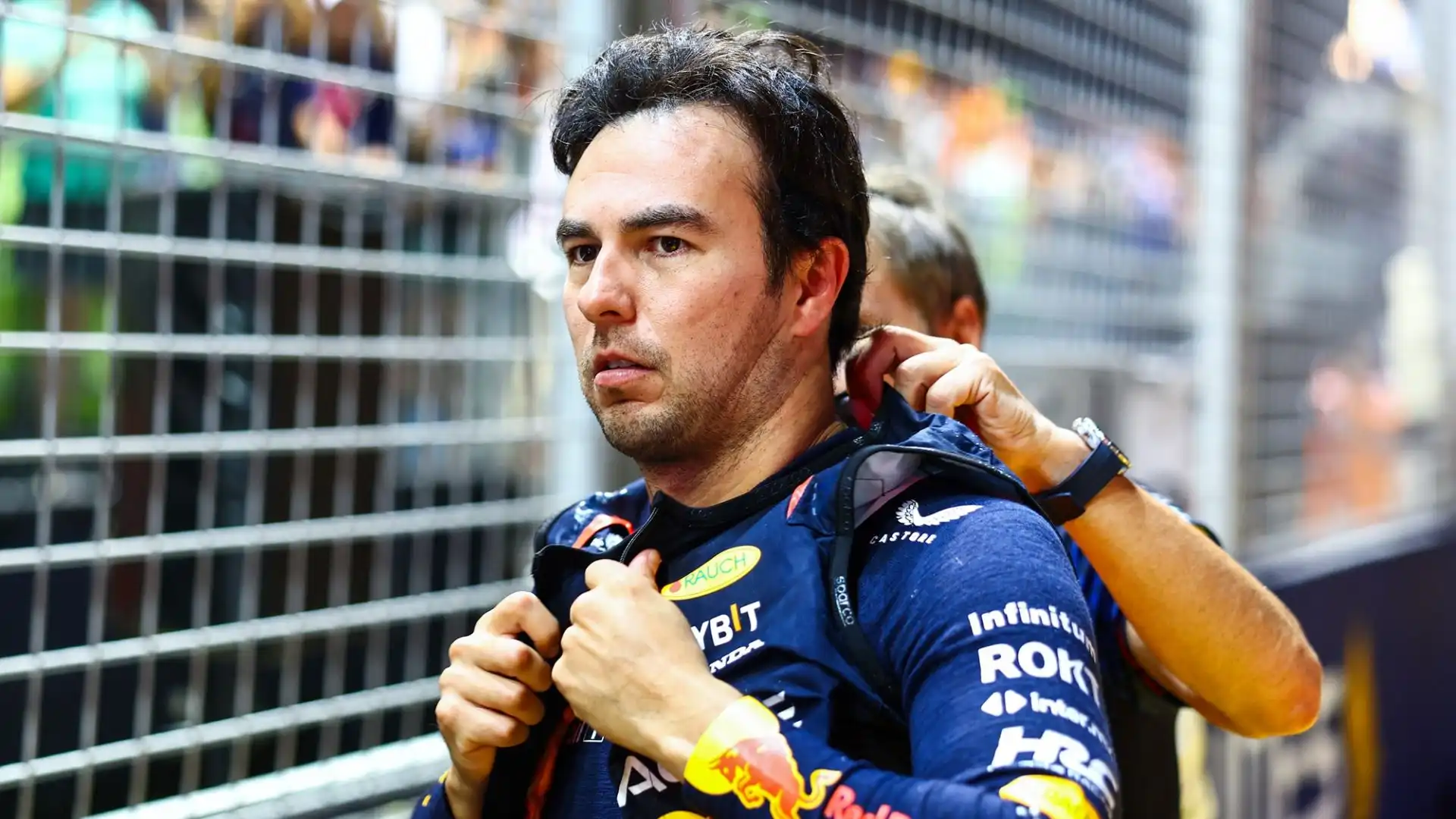 In una intervista a Formula1.com, Perez ha annunciato che prenderà più spesso come riferimento proprio il compagno di squadra