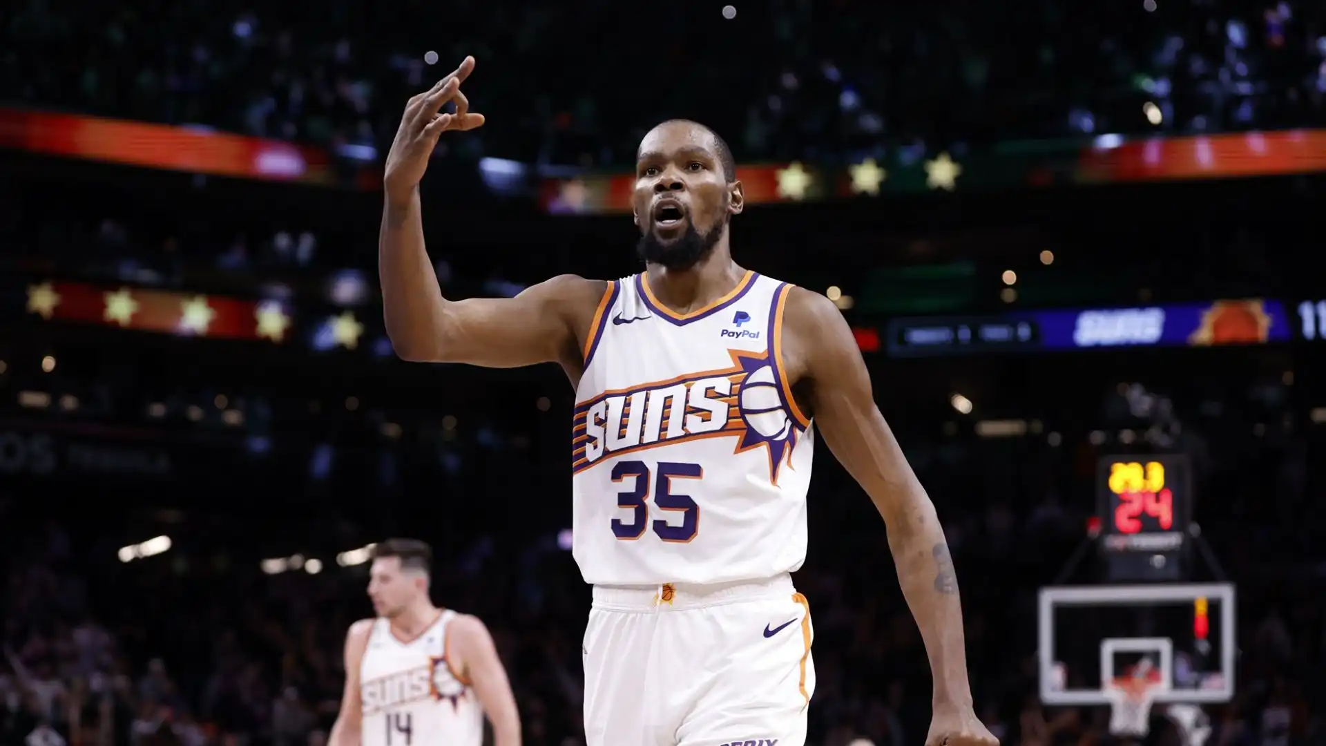 6 Kevin Durant (Phoenix Suns): 46.4  milioni di dollari