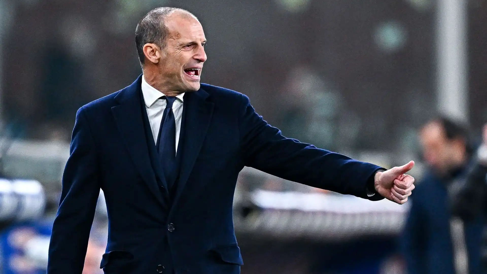 L'assistente di Allegri è colpevole di aver assunto un atteggiamento irrispettoso nei confronti del Quarto Ufficiale