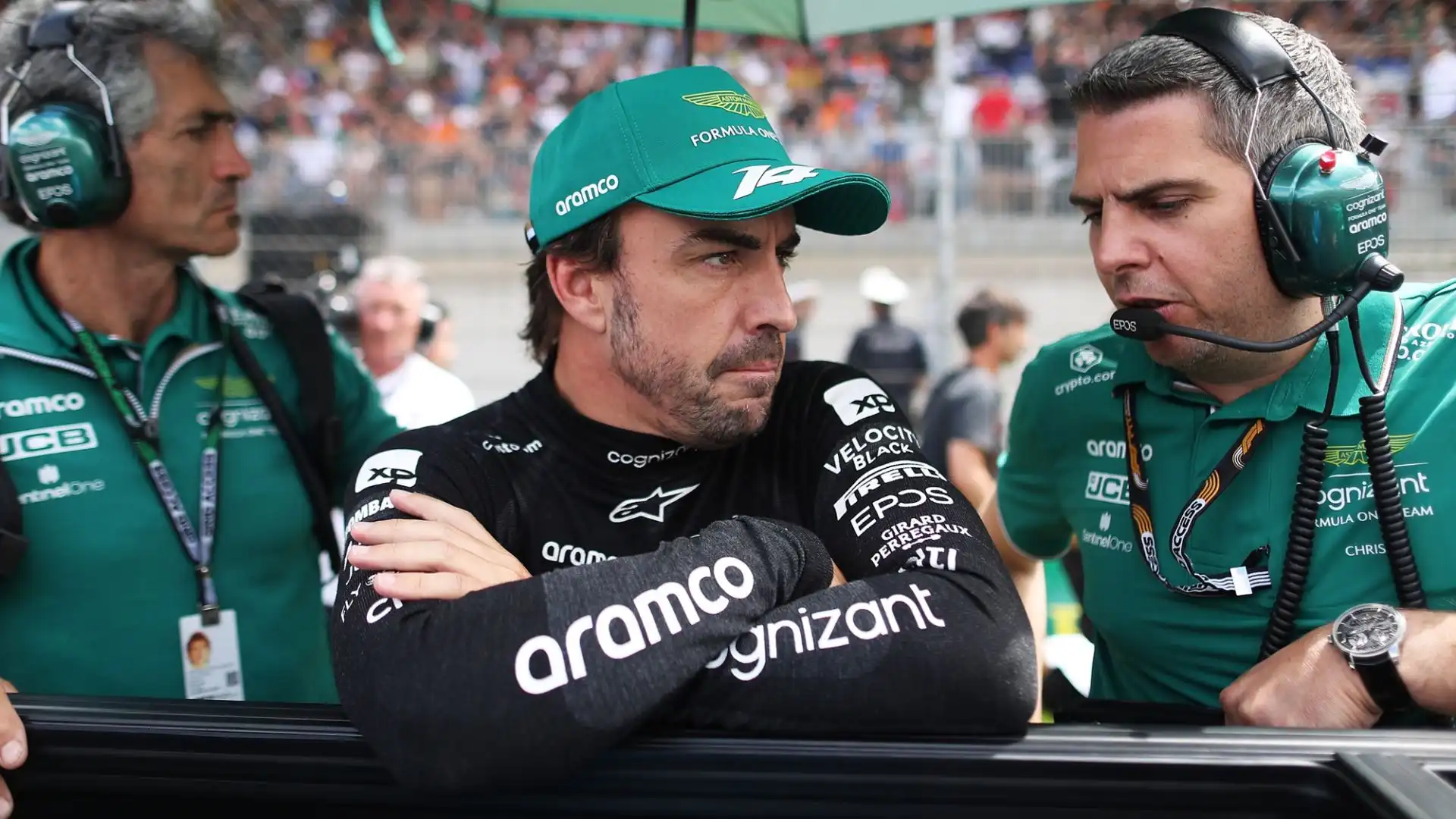 Alonso prima di decidere il suo futuro vuole vedere all'opera la nuova monoposto dell'Aston Martin