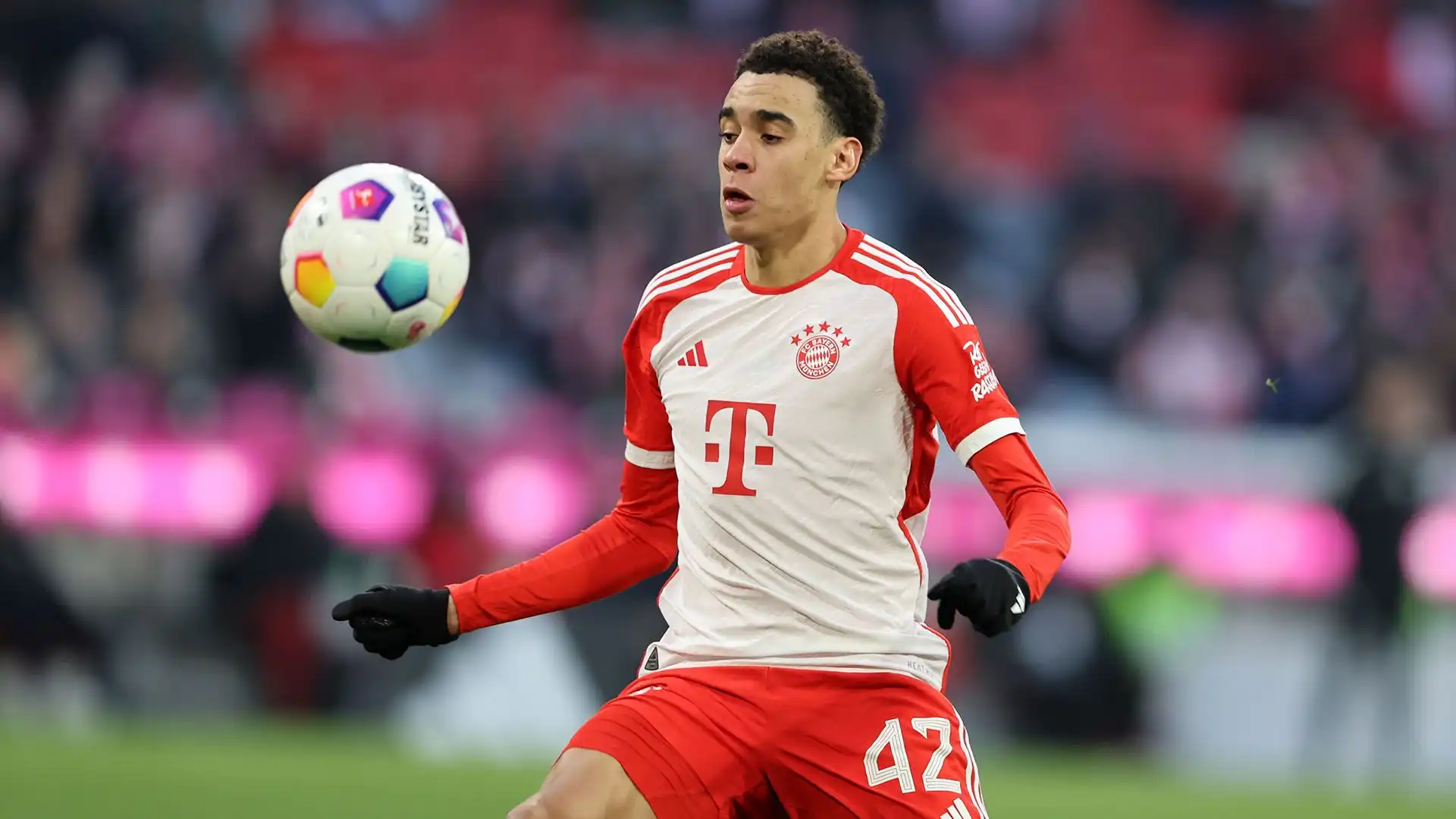 Senza dubbio è tra i giovani più forti al mondo: il Bayern Monaco non vuole perderlo
