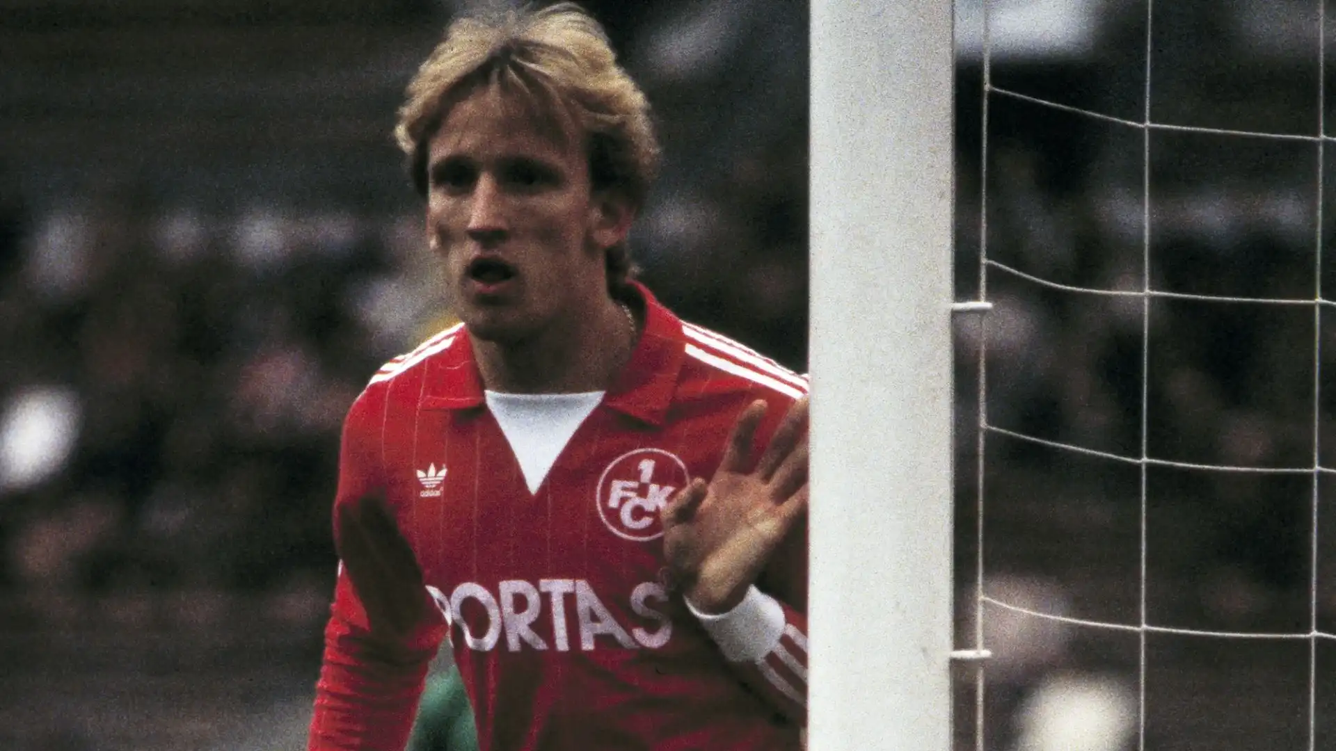 Cresciuto nel Barmbek-Uhlenhorst, Brehme ha militato nel Saarbrücken e poi per cinque stagioni (1981-1986) nel Kaiserslautern