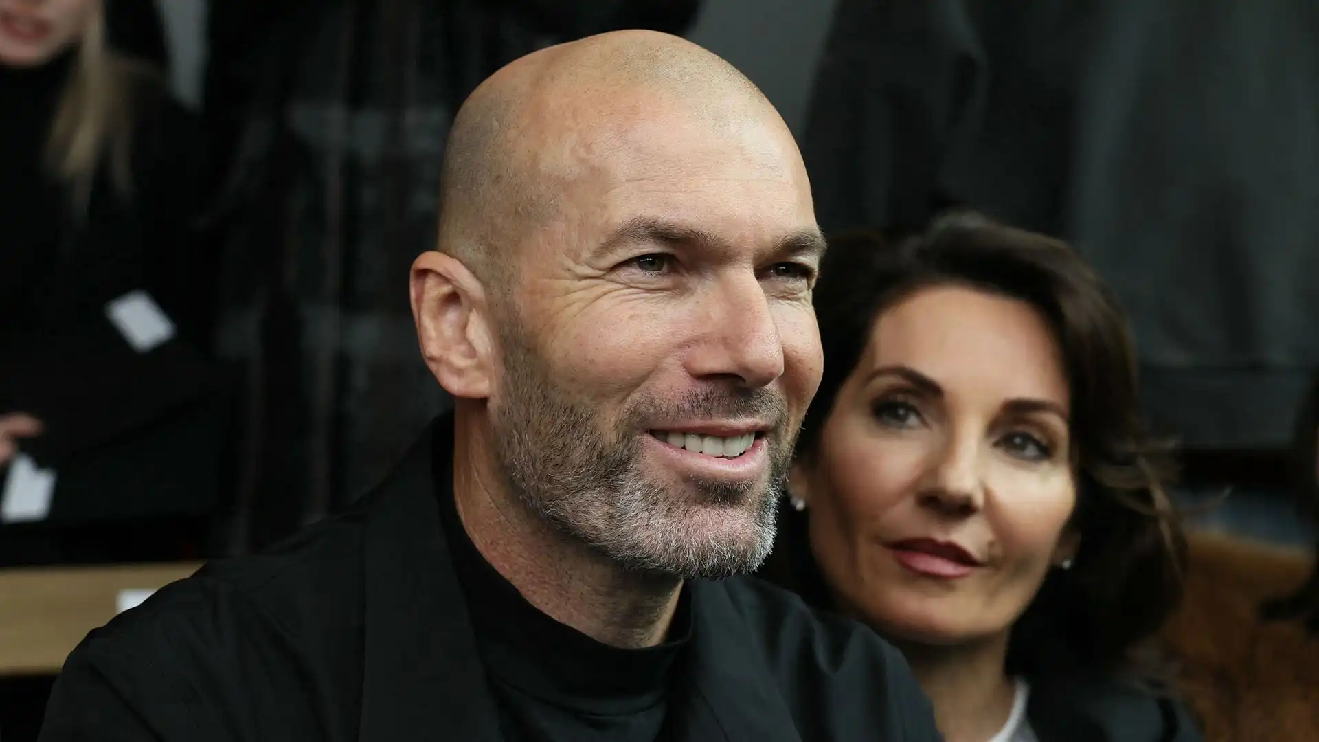 Zinedine Zidane: il tre volte vincitore della Champions League da allenatore si è offerto al Bayern Monaco. Non allena dal 2021