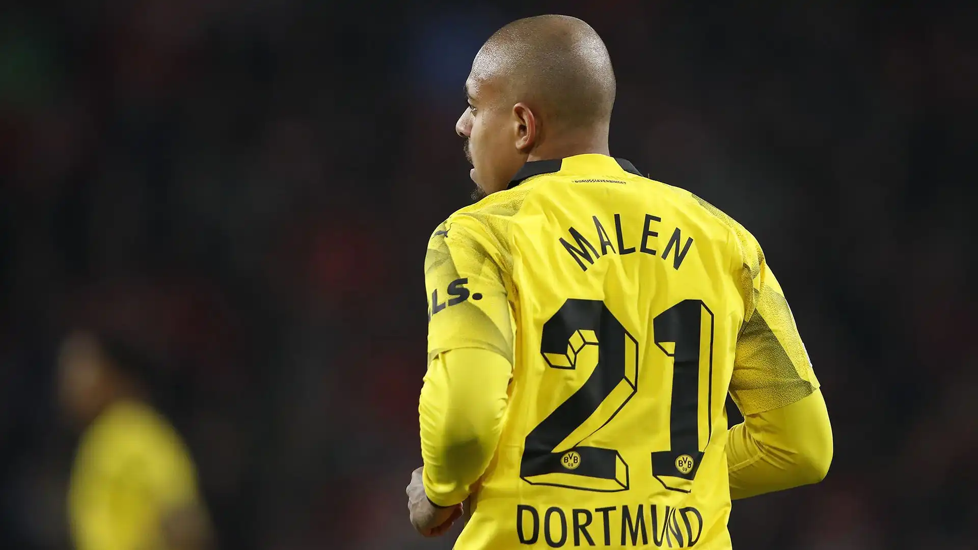 Malen è stato acquistato dal Borussia Dortmund nel 2021 per 30 milioni di euro