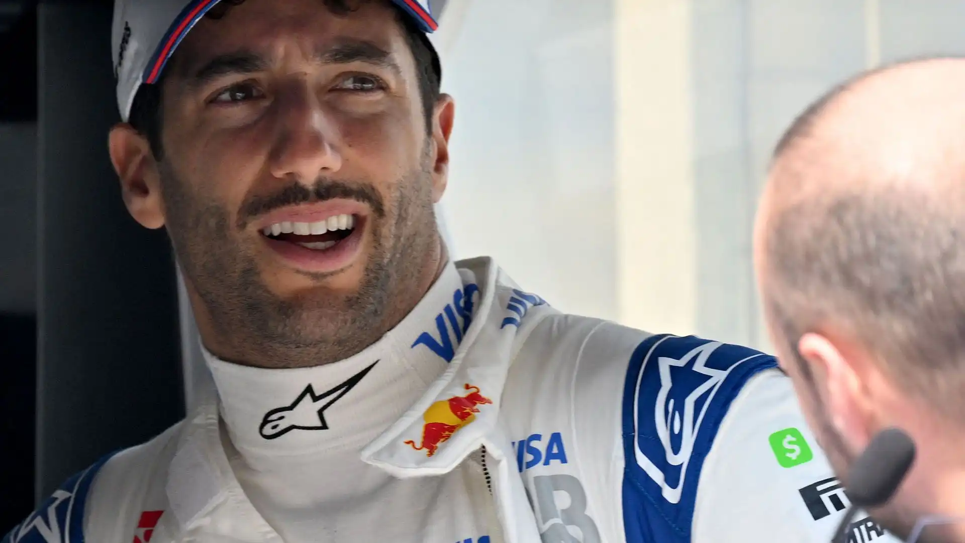 "Vogliono schiacciare tutti": è l'avvertimento di Daniel Ricciardo