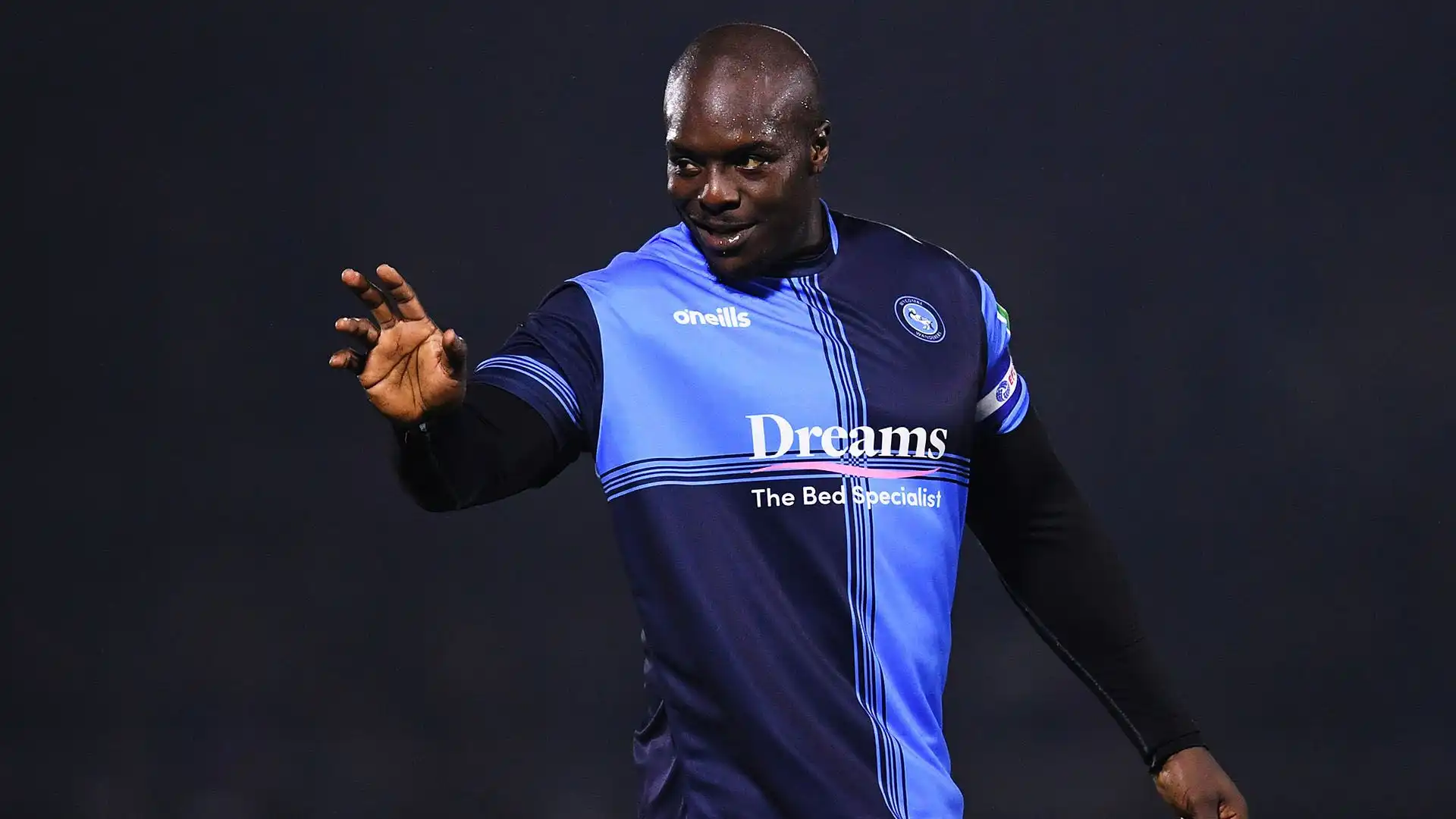 Akinfenwa non è mai riuscito ad esordire in Premier League