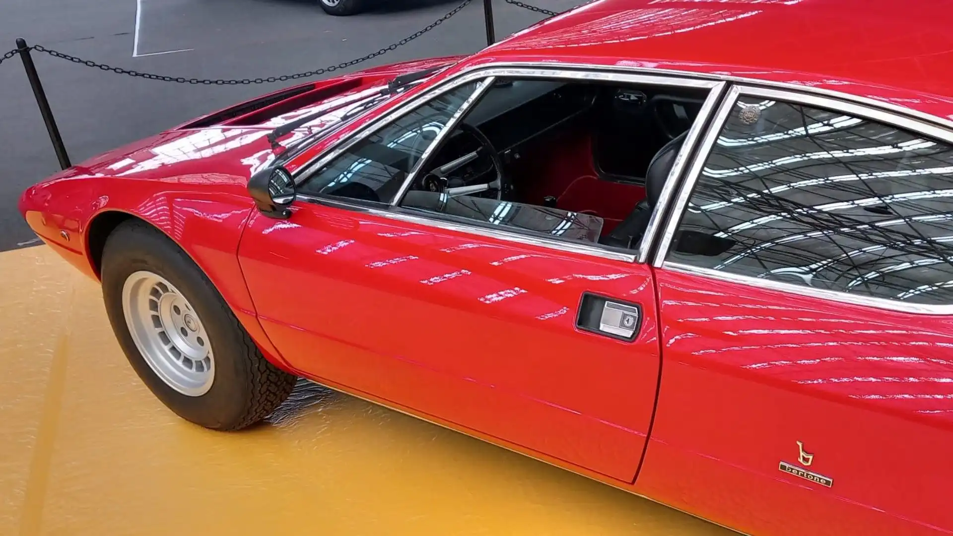All'inizio degli anni '70 la Lamborghini decise di sviluppare un nuovo tipo di automobile