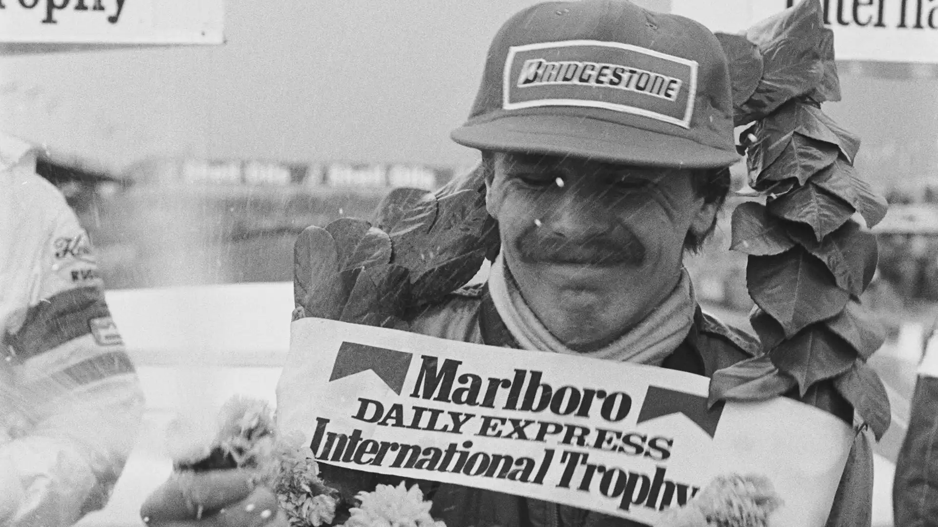 6. Mike Thackwell (19 anni, 5 mesi e 29 giorni): ha esordito nel GP del Canada 1980