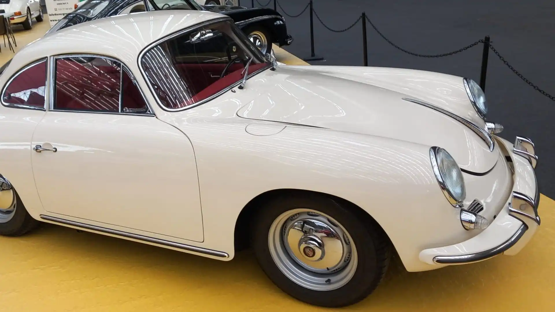 Il design della Porsche 356 era rivoluzionario per l'epoca