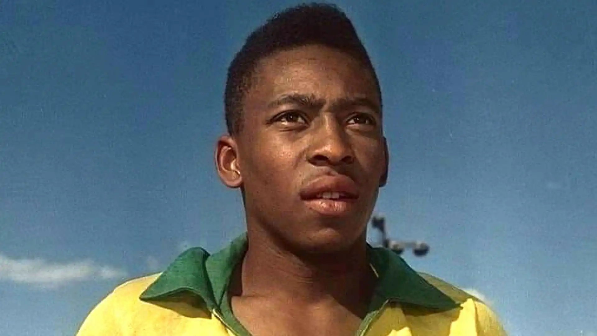 1- Prima posizione per Pelé, una leggenda del calcio e probabilmente il calciatore più forte di tutti i tempi