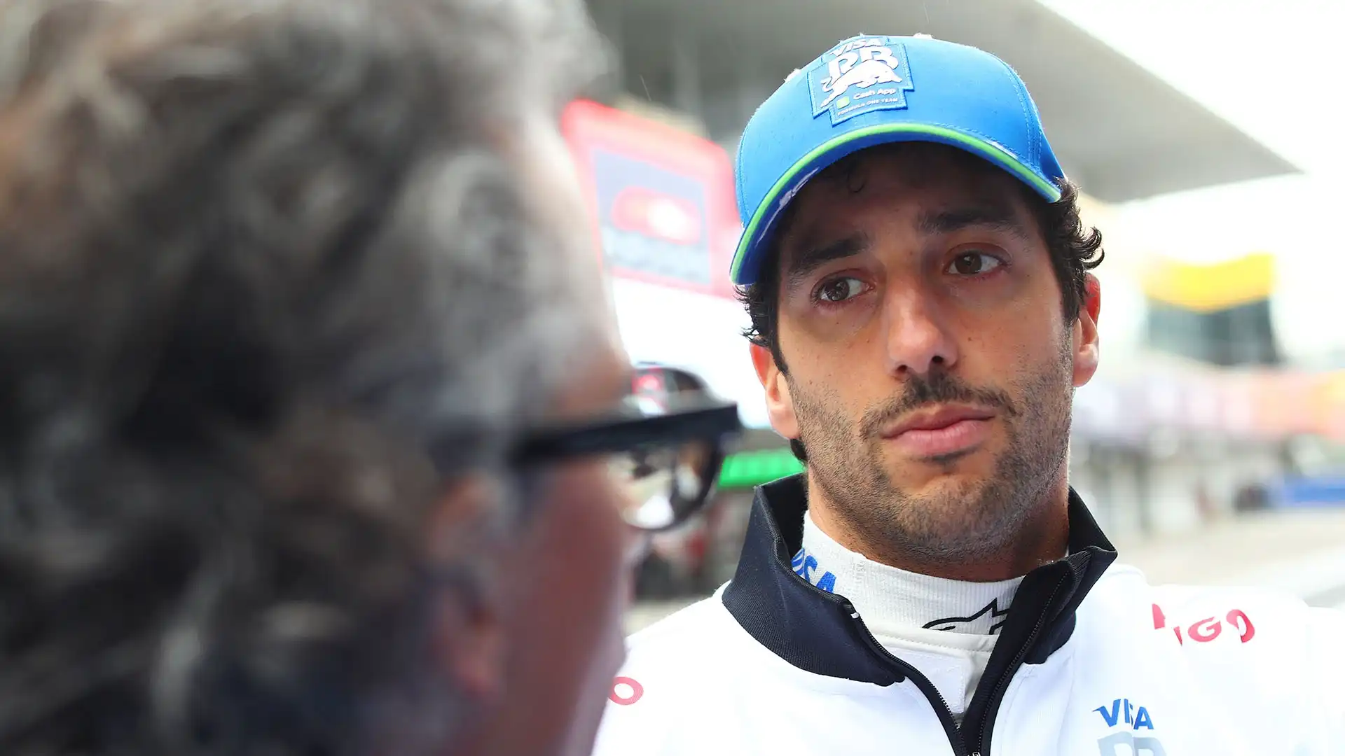 Il compagno di squadra Ricciardo è invece stato costretto al ritiro subito alla partenza dopo un incidente con Albon