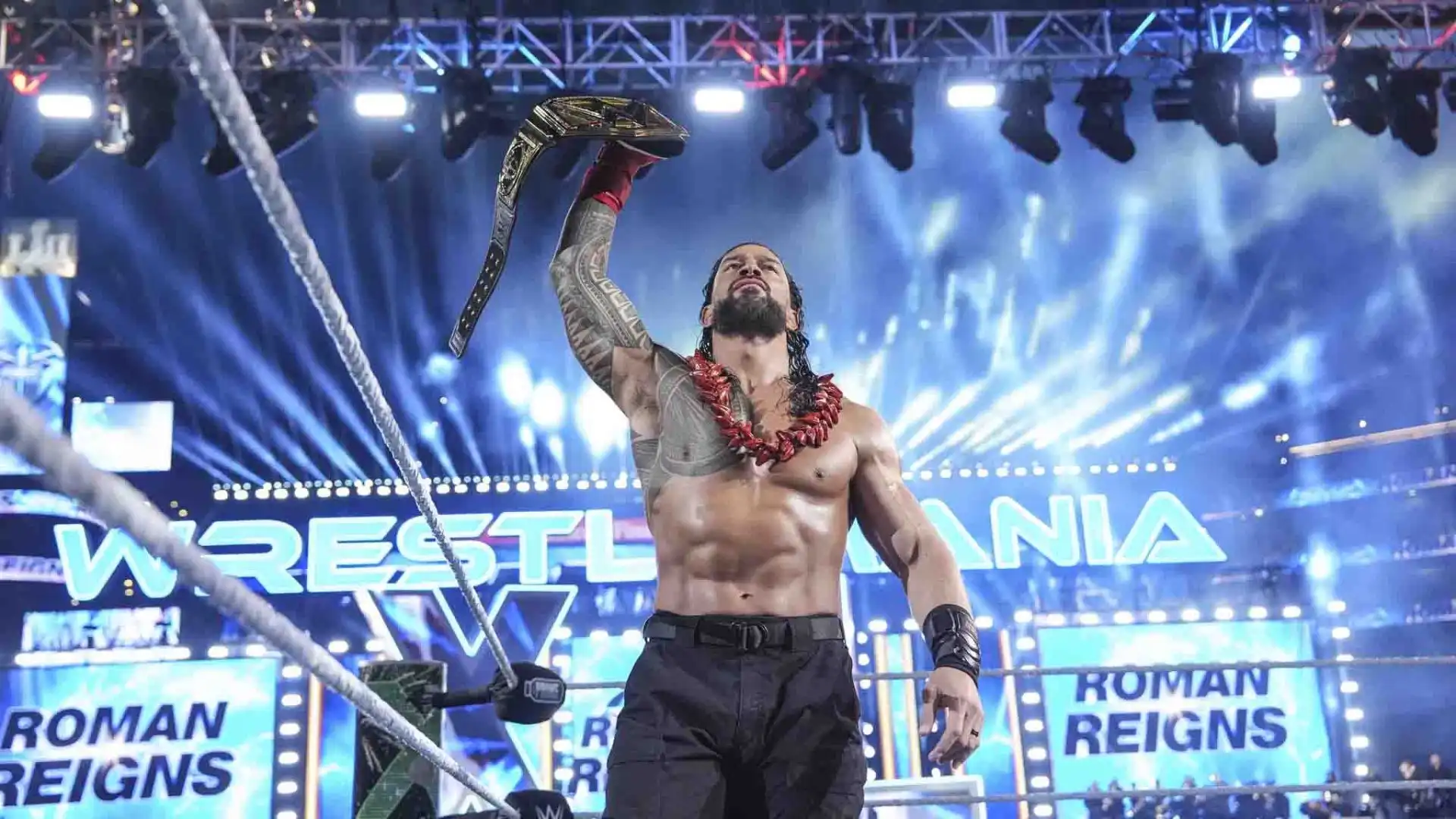 Roman Reigns alla fine ha perso la sua cintura.