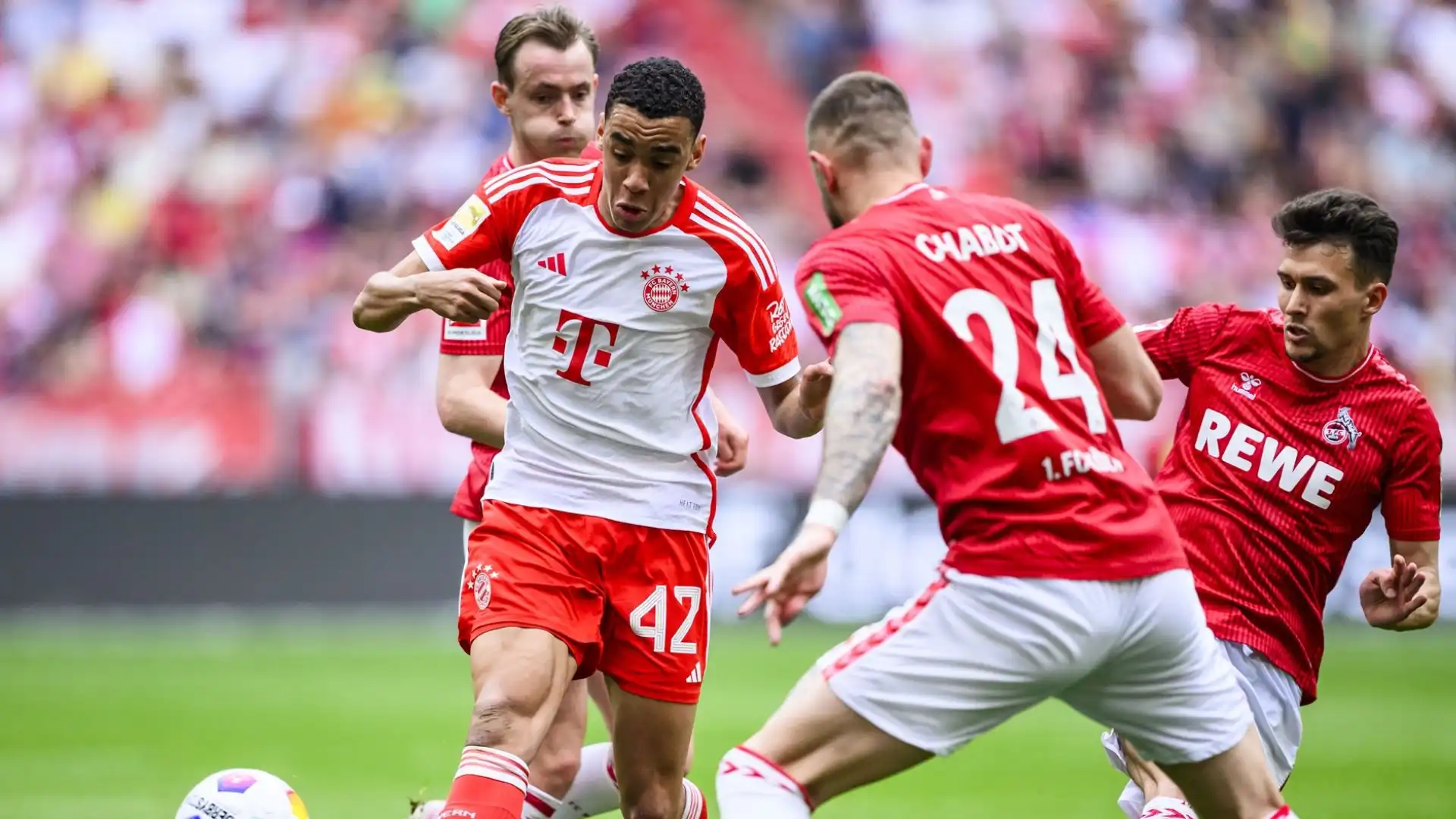 I dirigenti del Bayern sono al lavoro per il rinnovo del contratto: Musiala è disposto a trattare dopo l'Europeo