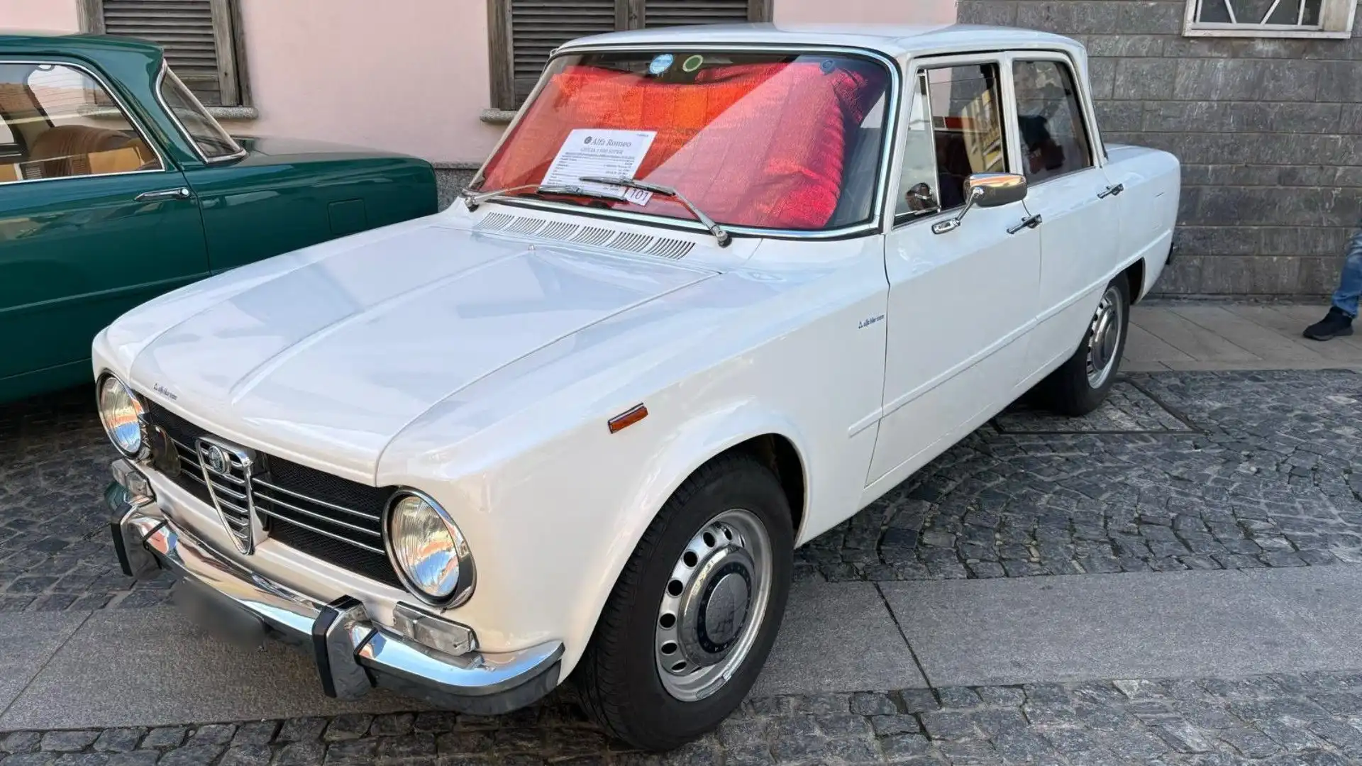 L'Alfa Romeo Giulia è stata introdotta nel 1962