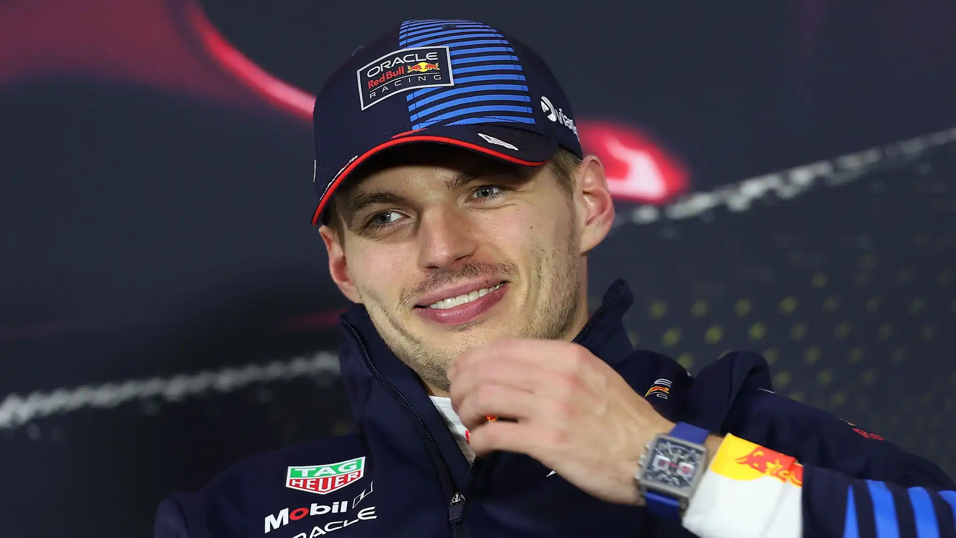 "Penso che tutti vogliano davvero Max", ha detto Jos Verstappen a Racexpress