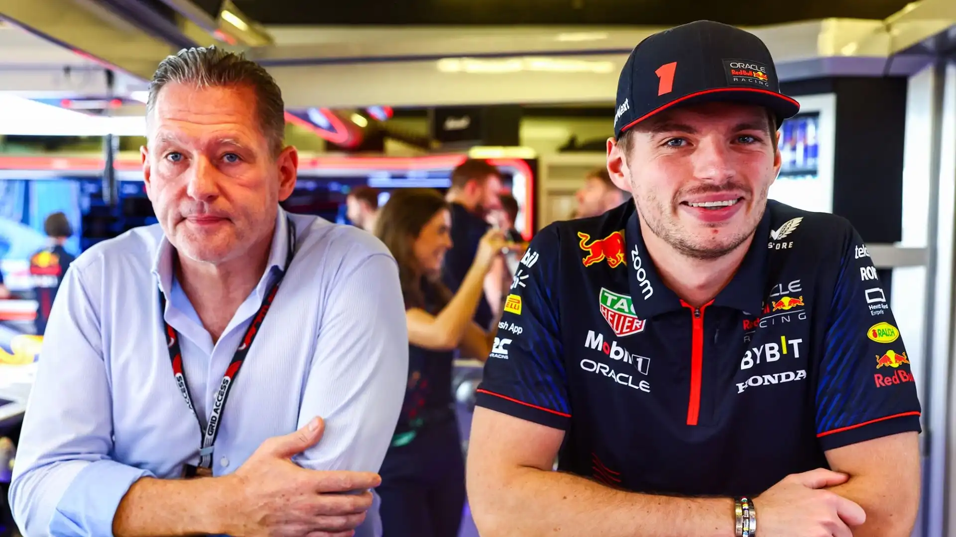 L'addio di Adrian Newey alla Red Bull apre scenari inediti per il campione del mondo Max Verstappen