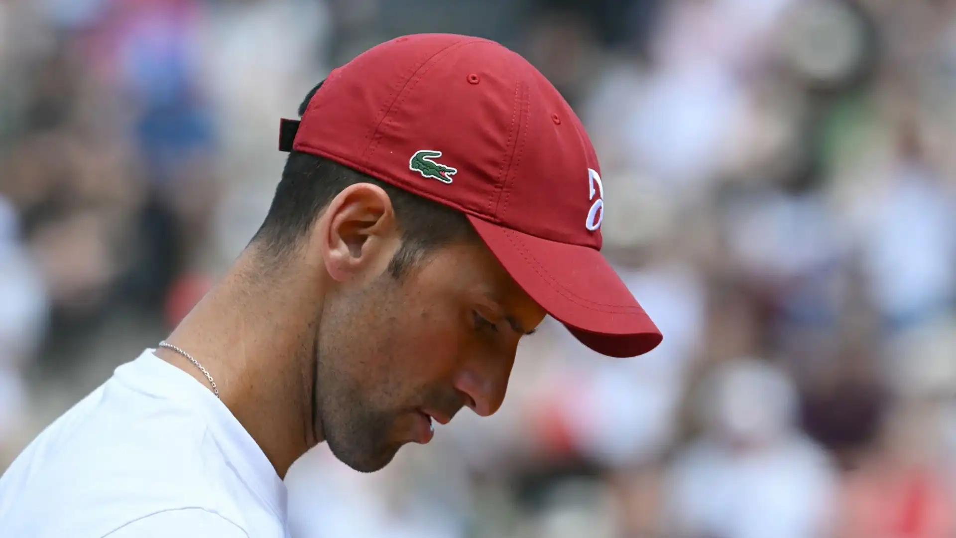 Novak Djokovic è tornato ad allenarsi al Foro Italico il giorno dopo lo spiacevole episodio avvenuto al termine della partita contro Moutet