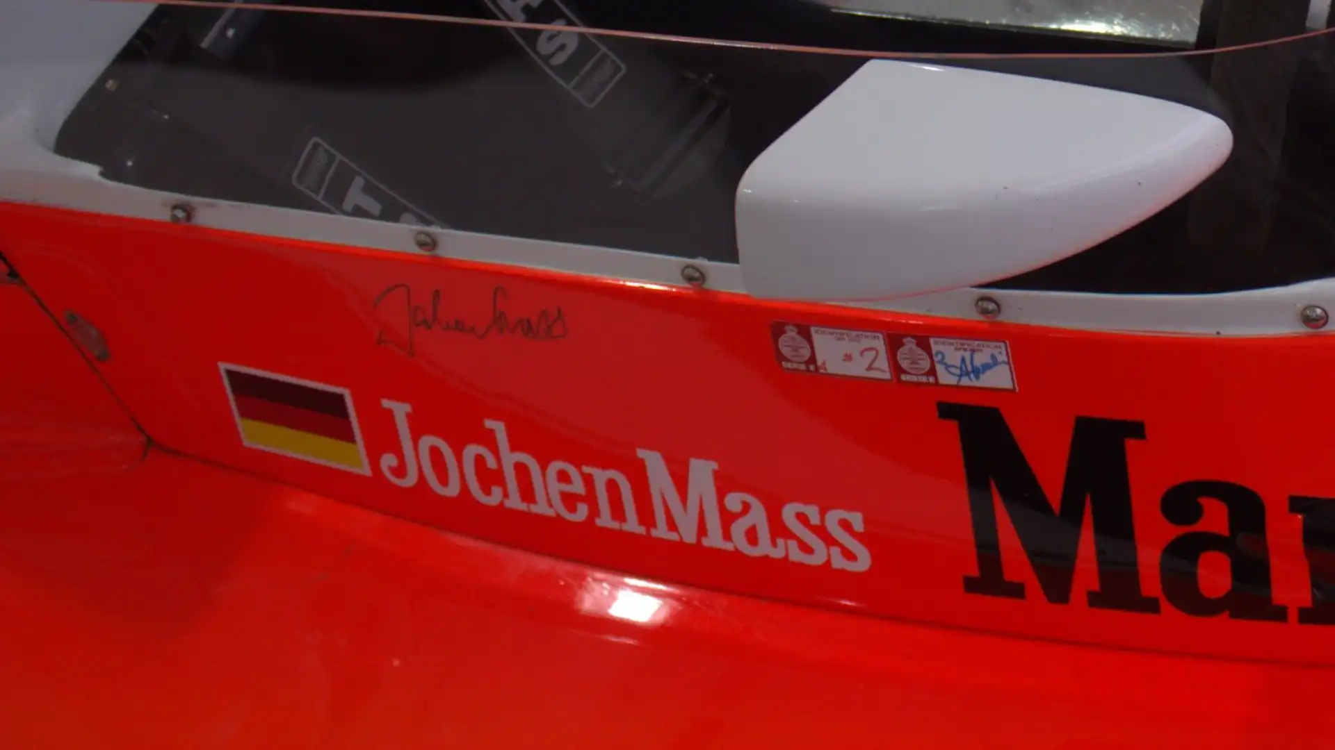 A guidarla, dal 1974 al 1977, anche il grintoso tedesco Jochen Mass