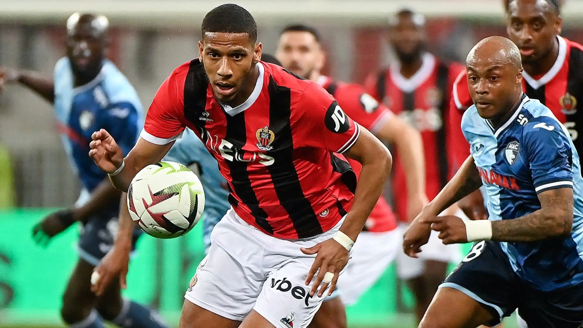 In difesa attenzione a Jean-Clair Todibo, compagno di squadra di Thuram al Nizza