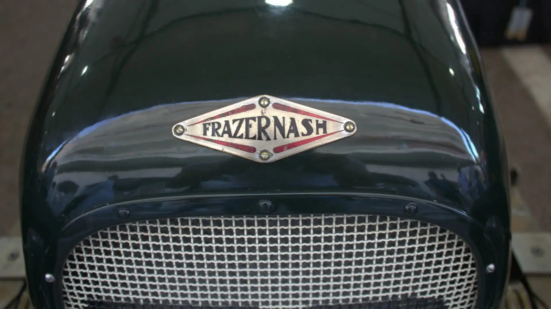 La Frazer Nash del 1935 rimane un simbolo di prestigio e raffinatezza nel mondo delle corse automobilistiche