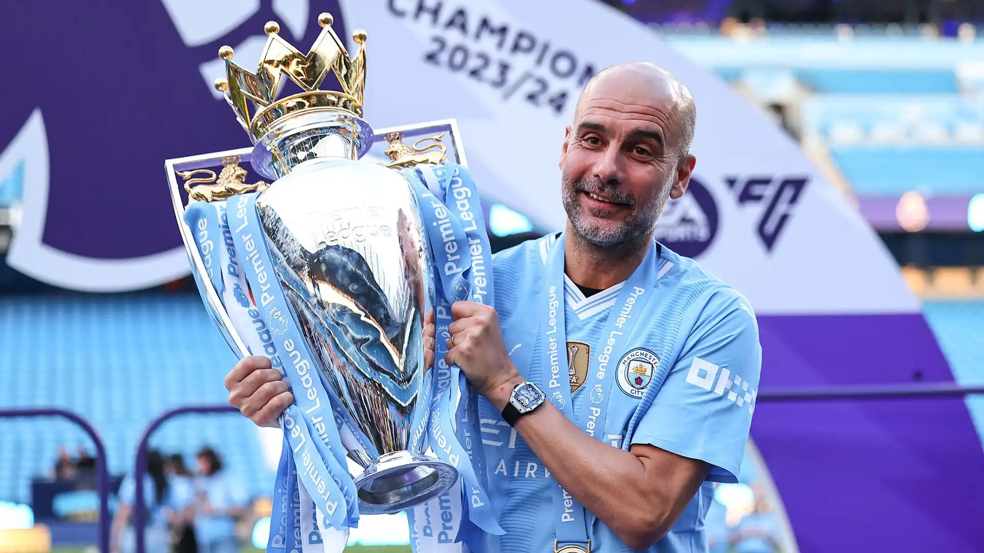 Guardiola secondo le indiscrezioni dei tabloid inglesi dopo Manchester potrebbe fermarsi per un anno, proprio come ha deciso Jurgen Klopp