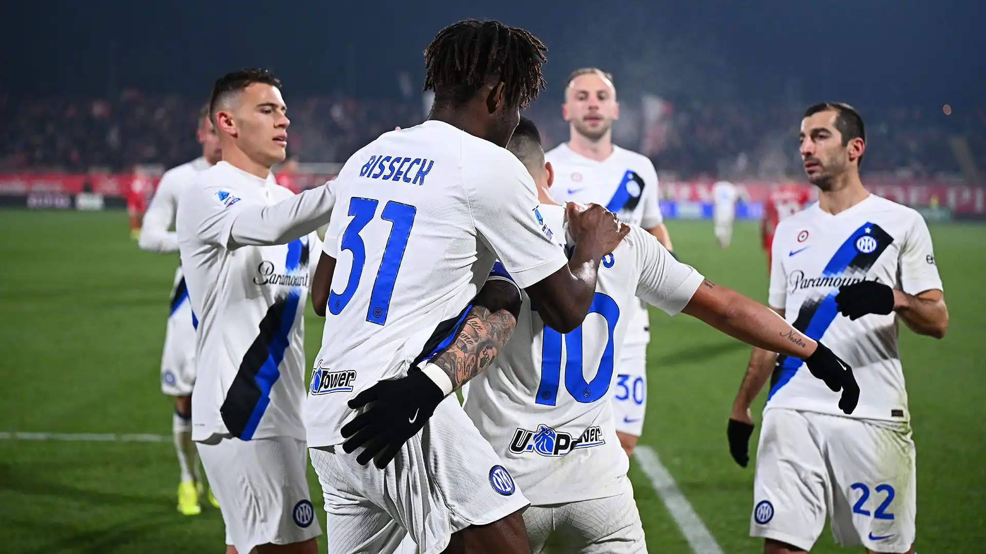 La Bundesliga vuole il gioiello dell'Inter: secco rifiuto. Le foto