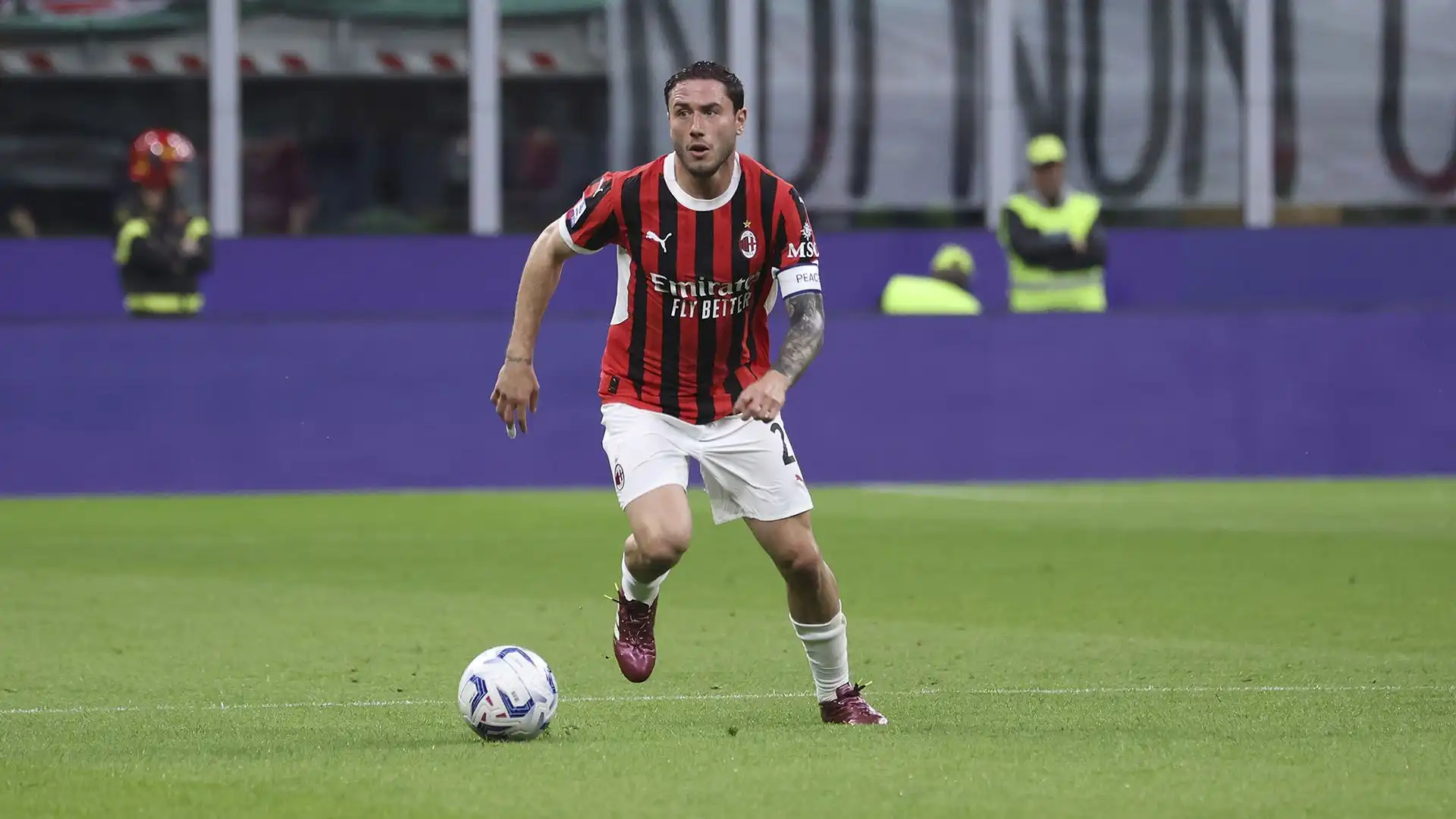 I tifosi del Milan si aspettano un calciatore di più alto livello rispetto a Calabria