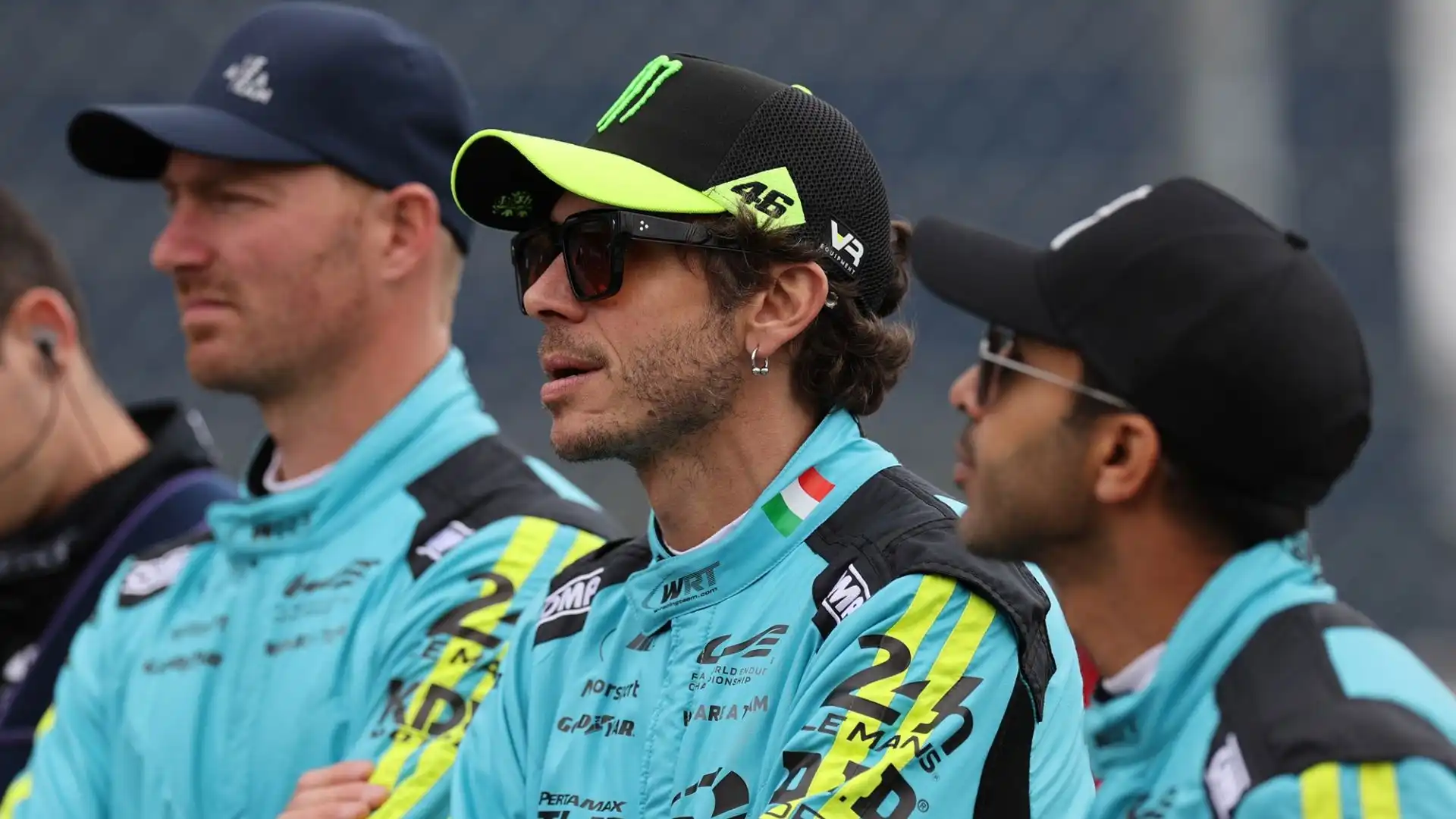 Valentino Rossi era in squadra con il belga Maxime Martin e l'omanita Ahmad Al Harthy