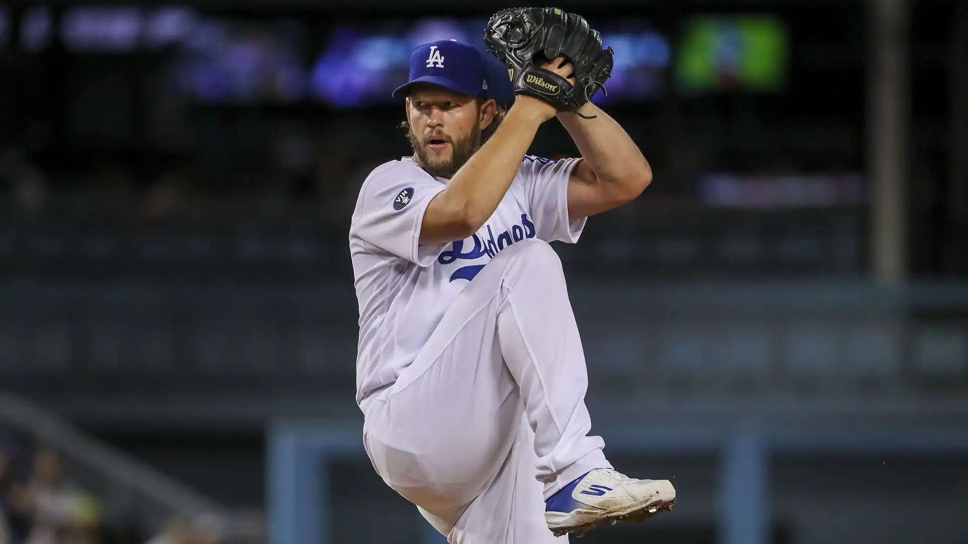 7. Clayton Kershaw, 295 milioni di dollari di patrimonio. Straordinario mancino dei Los Angeles Dodgers, ha dominato la MLB con i suoi lanci