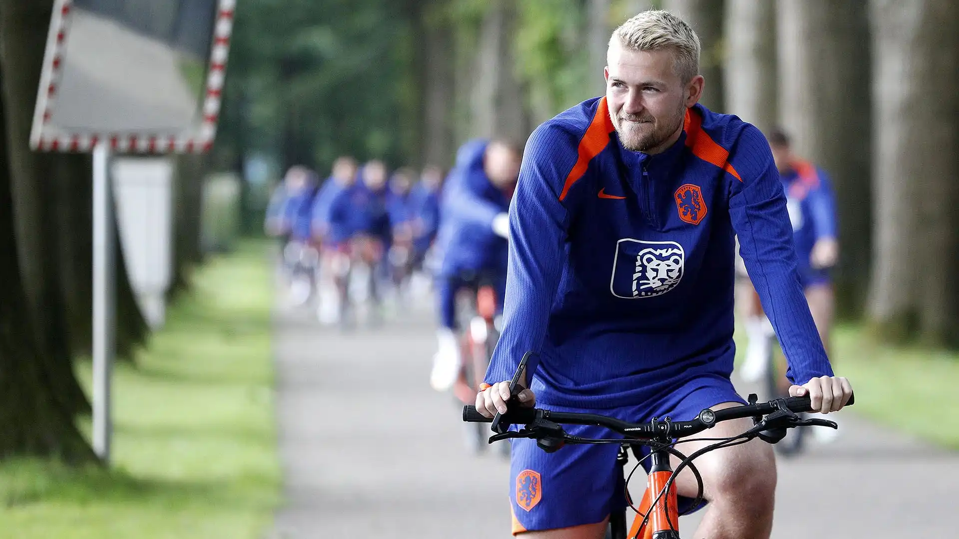 Matthijs de Ligt ha confessato di essersi rivolto ad uno psicologo dopo essere rimasto escluso nelle prime partite dell'Olanda a Euro 2024