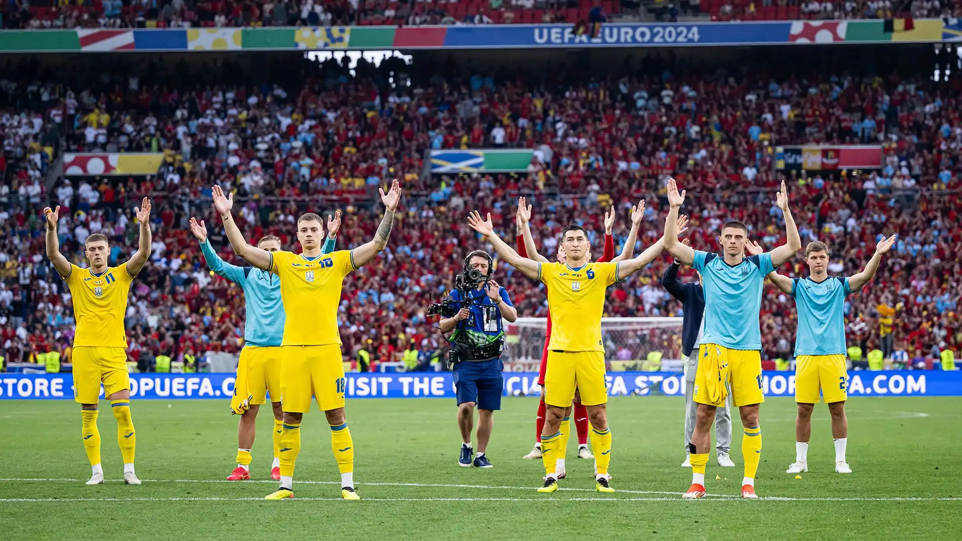 L'Ucraina ha ringraziato i suoi tifosi dopo l'eliminazione