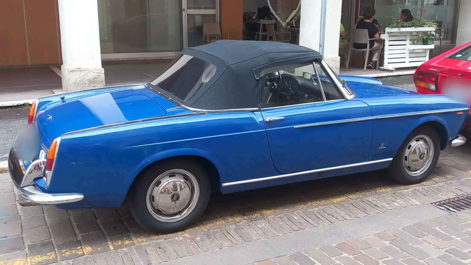 La Fiat 1500 Cabrio è oggi considerata una vettura da collezione