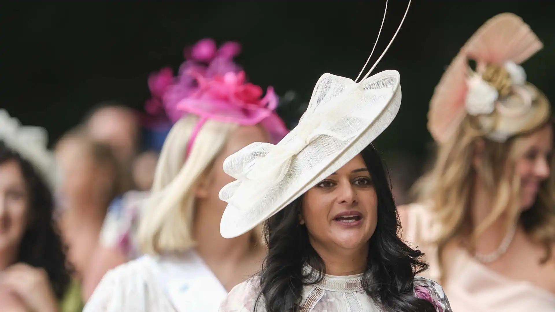 A Newmarket, dove c'è un celebre ippodromo, si è tenuto il 'Ladies Day'