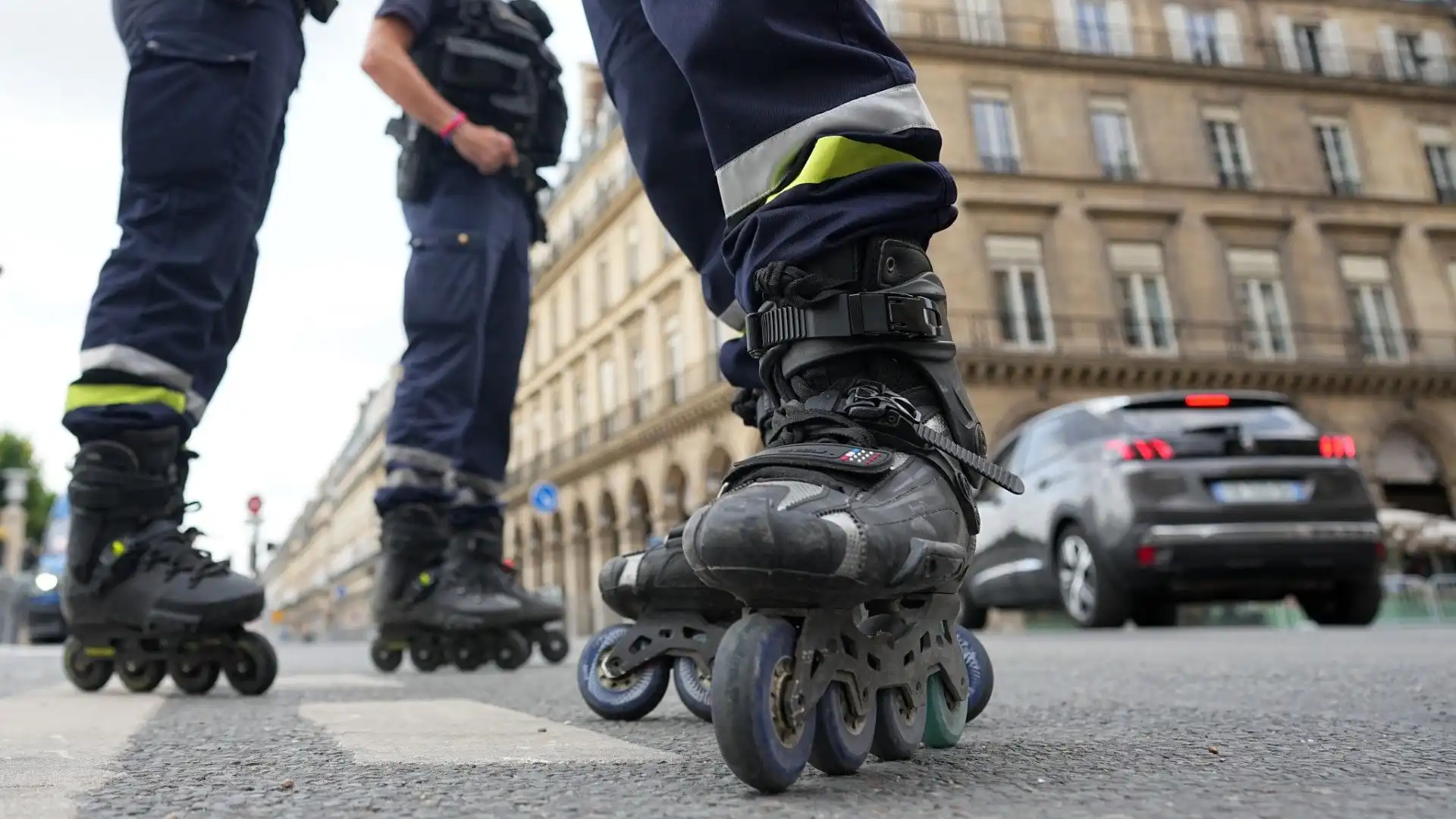 Alcuni agenti di polizia sono stati dotati di roller