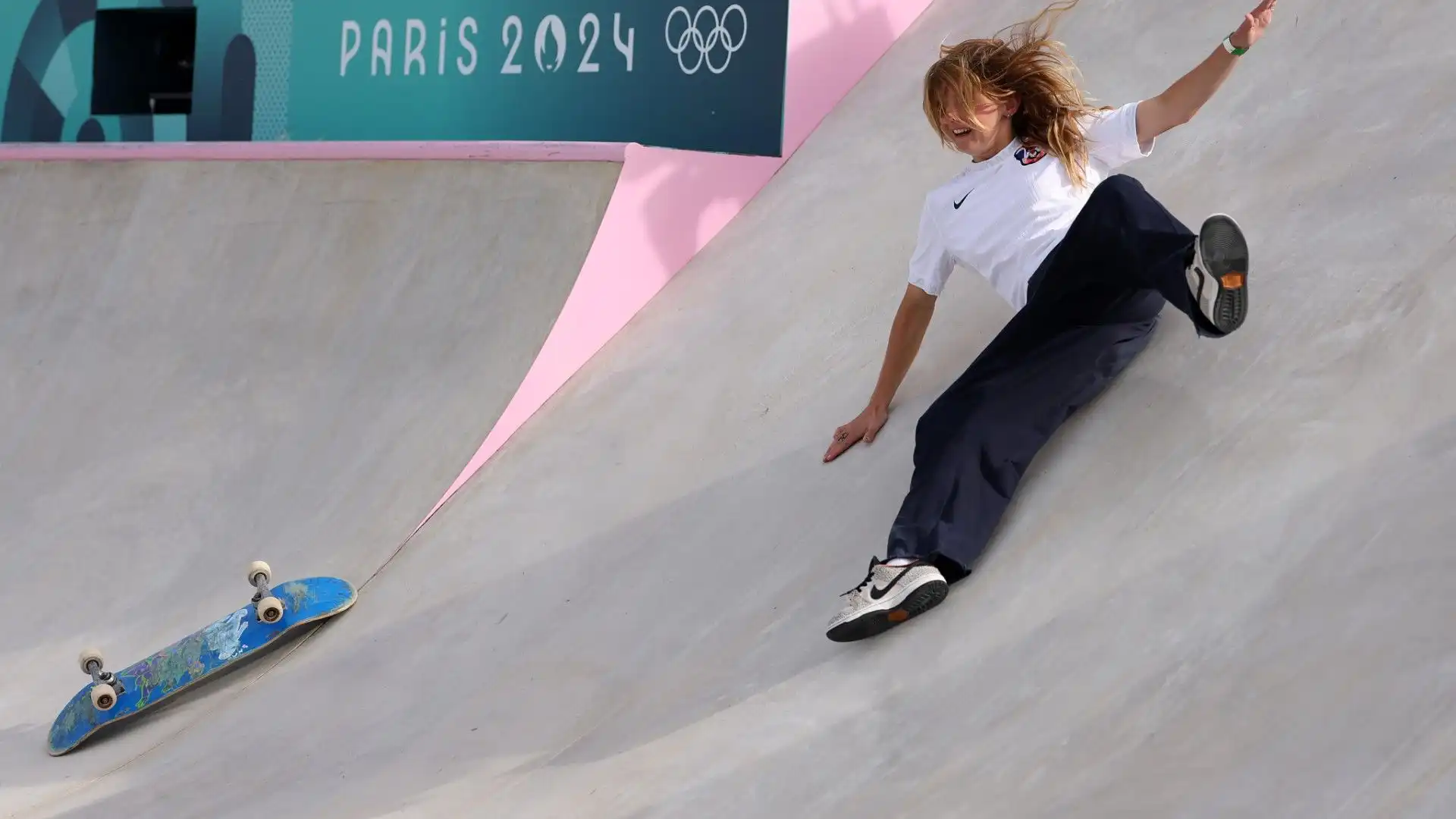 Poe Pinson è caduta durante la finale femminile di skateboard