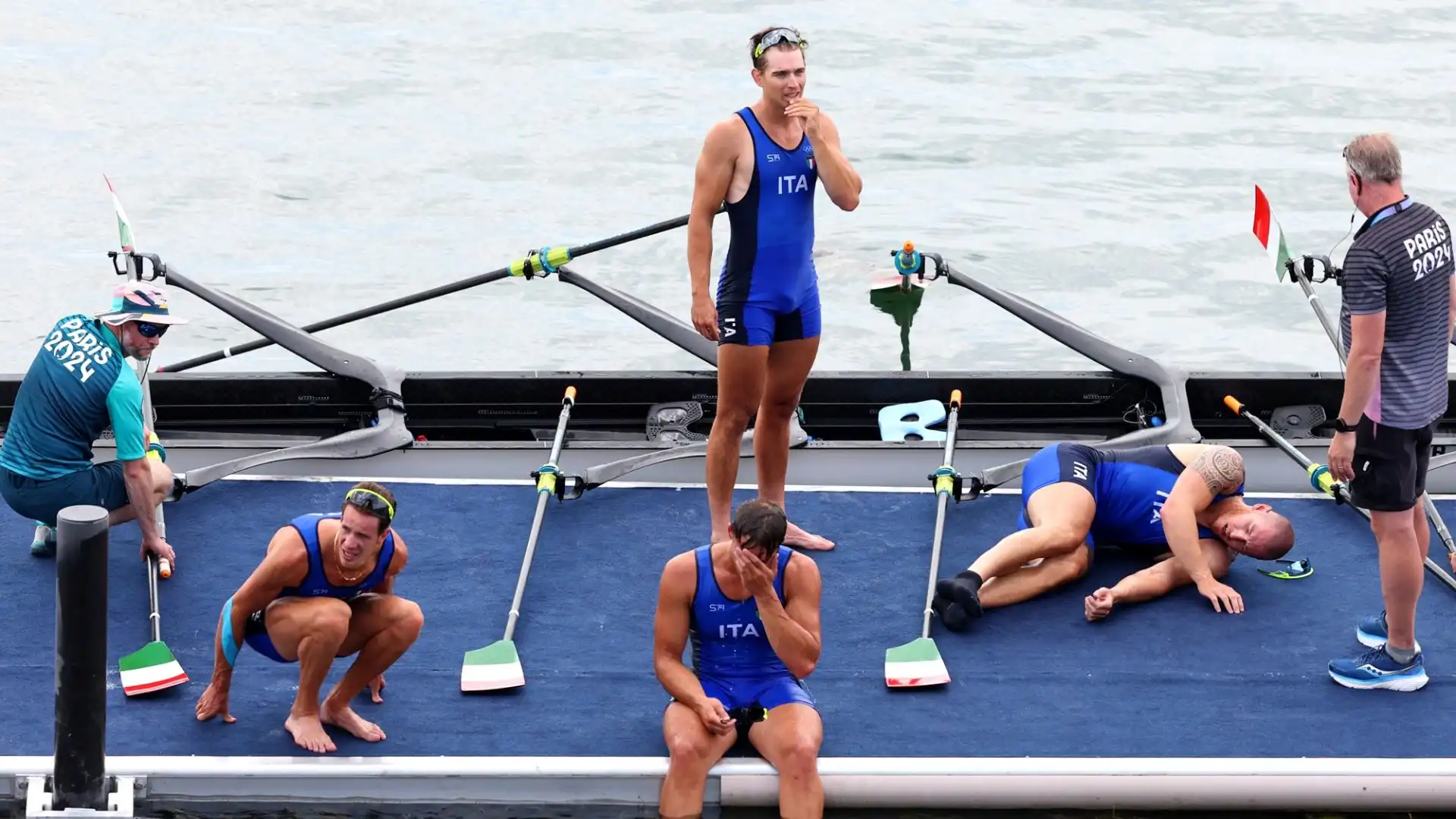 A fine gara gli Azzurri erano distrutti dalla fatica e dalla commozione