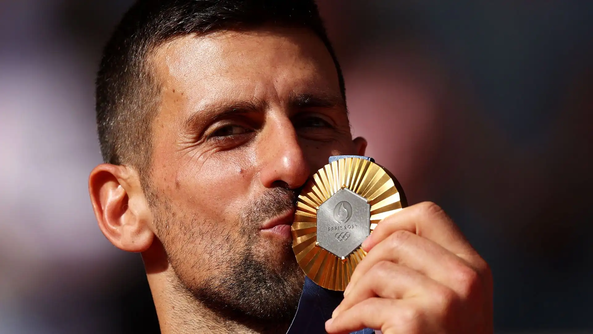 Djokovic ha spiegato perché ha deciso di non vivere ed allenarsi nel villaggio olimpico