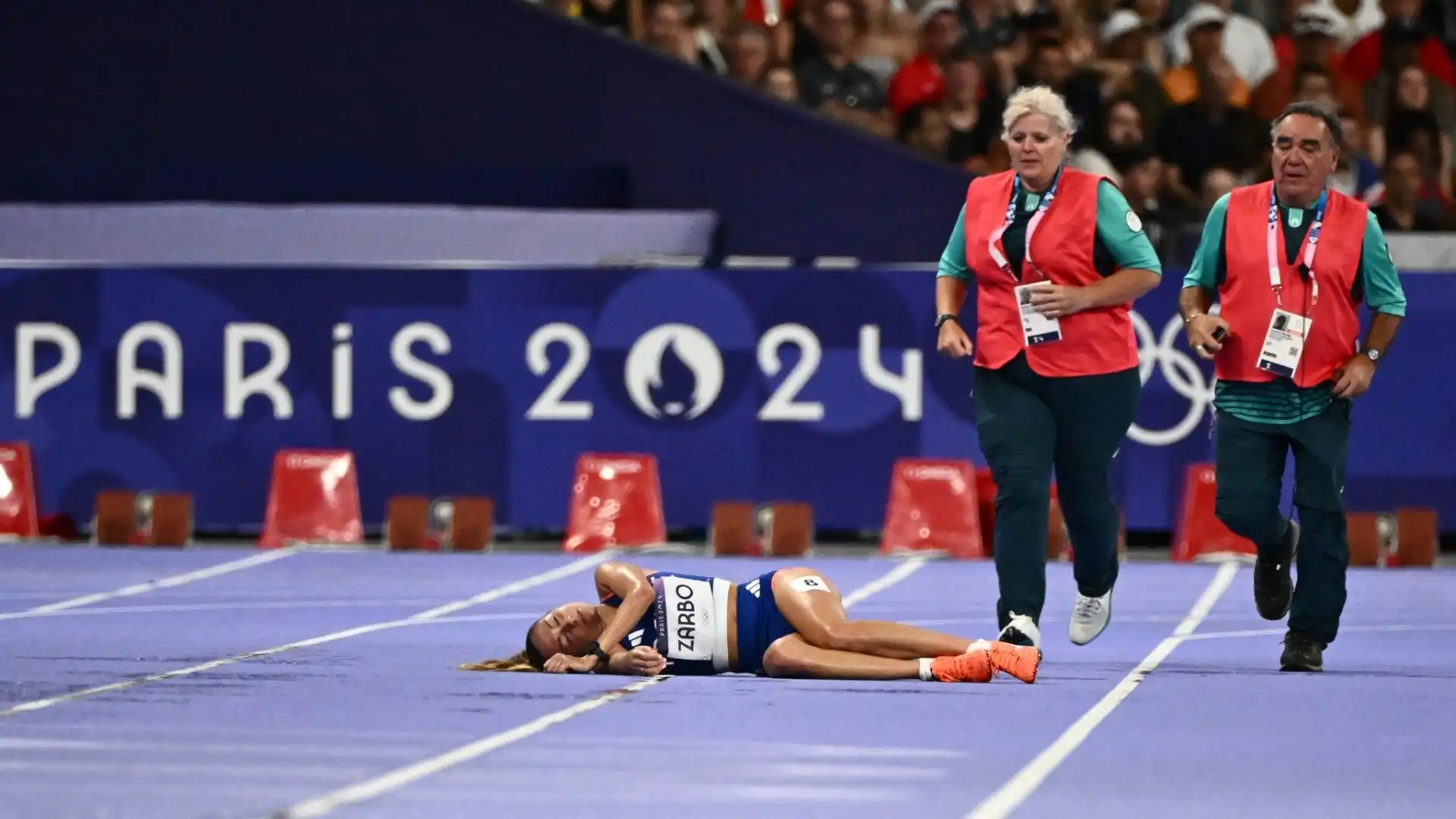 L'atleta è collassata durante la finale dei 10'000 metri