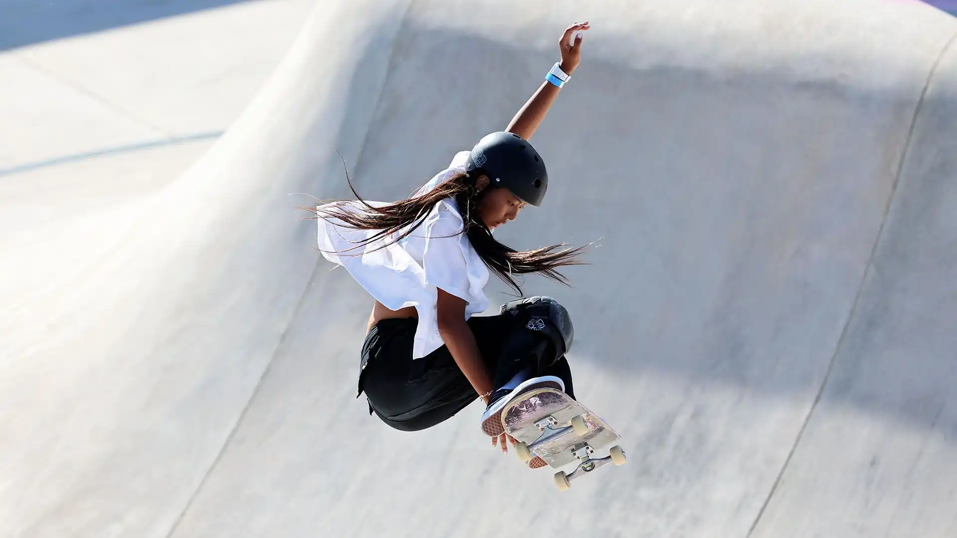 La 15enne skateboarder giapponese ha conquistato la medaglia d'argento alle Olimpiadi di Parigi 2024