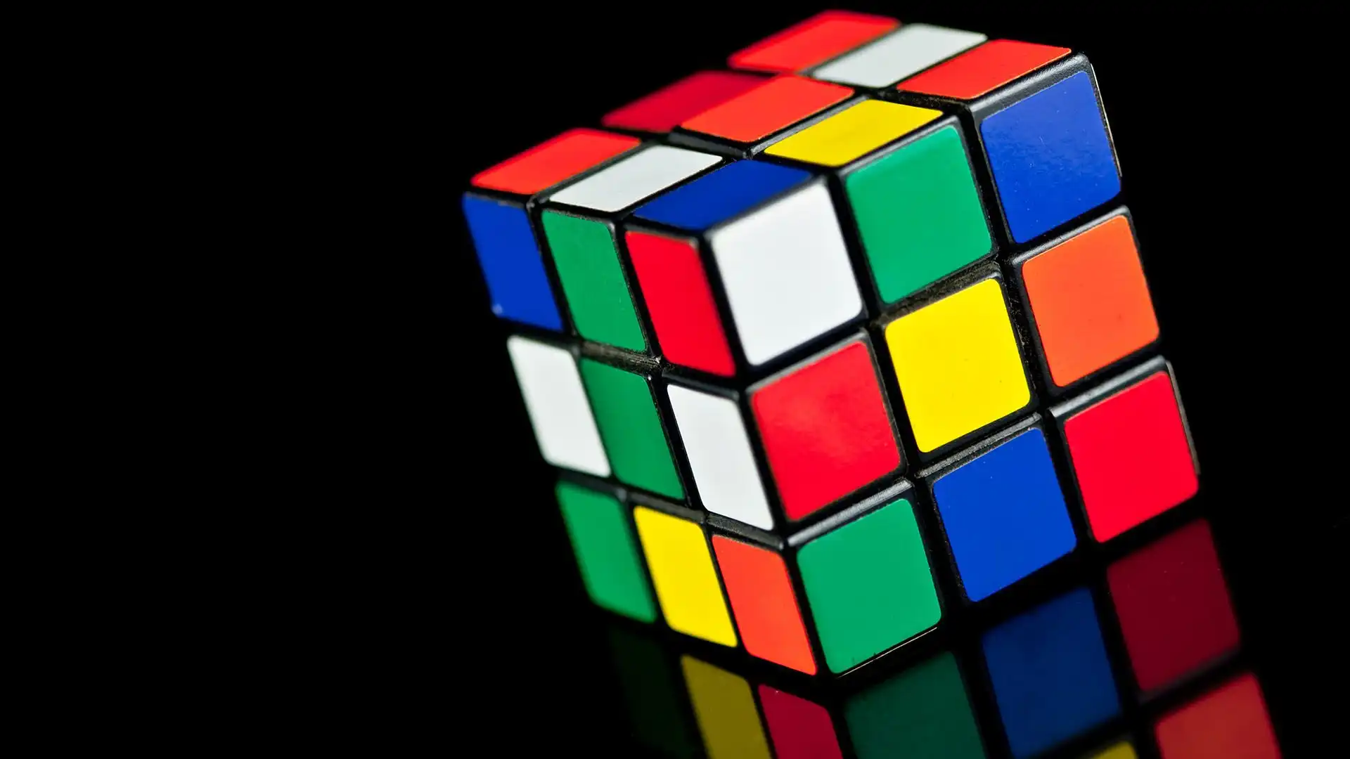 Dalla sua invenzione, il Cubo di Rubik ha venduto oltre 350 milioni di esemplari, di tutti i tipi