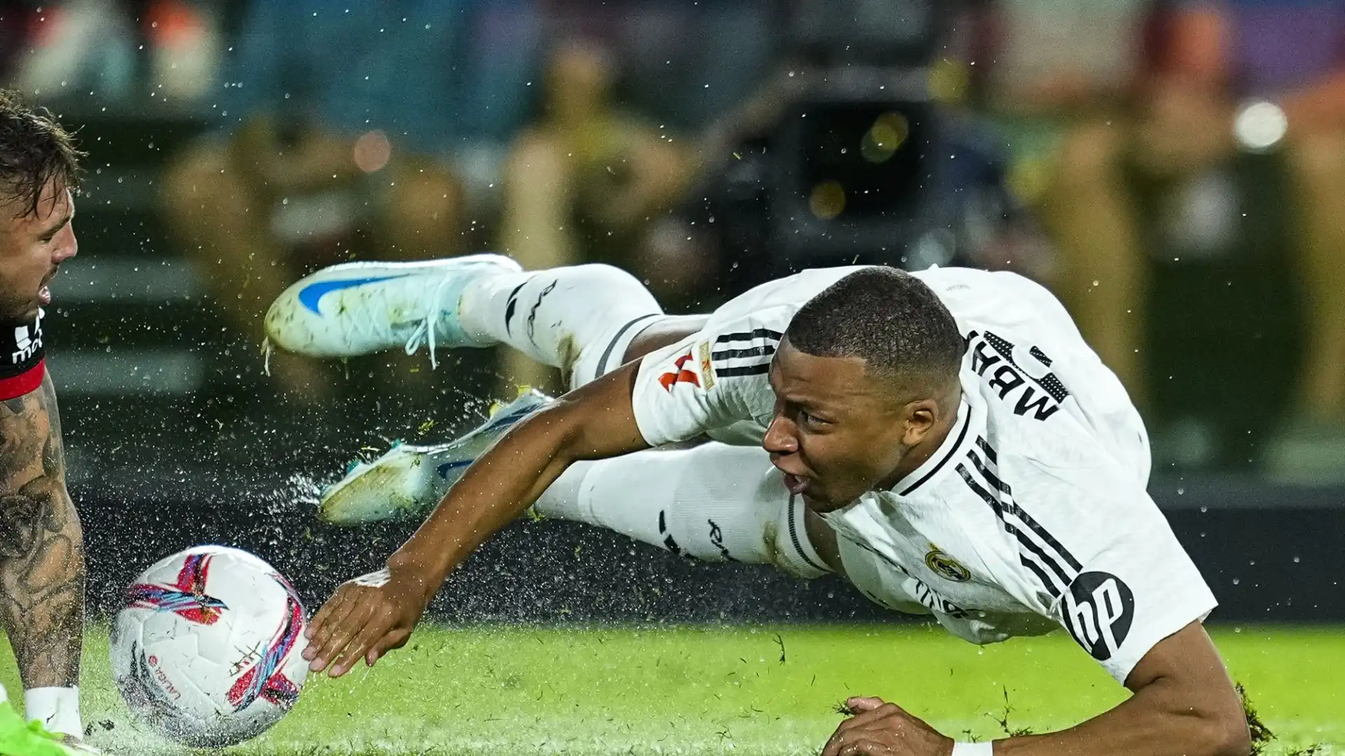 Kylian Mbappé ha deluso all'esordio nella Liga con la maglia del Real Madrid