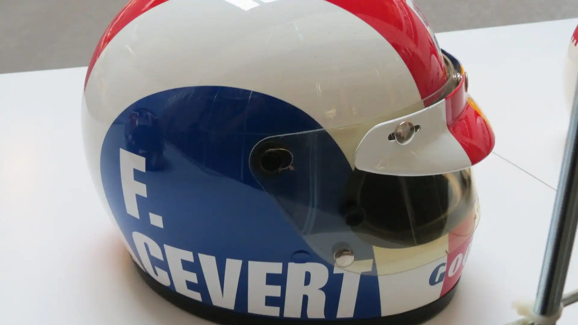 E' il casco del francese François Cevert