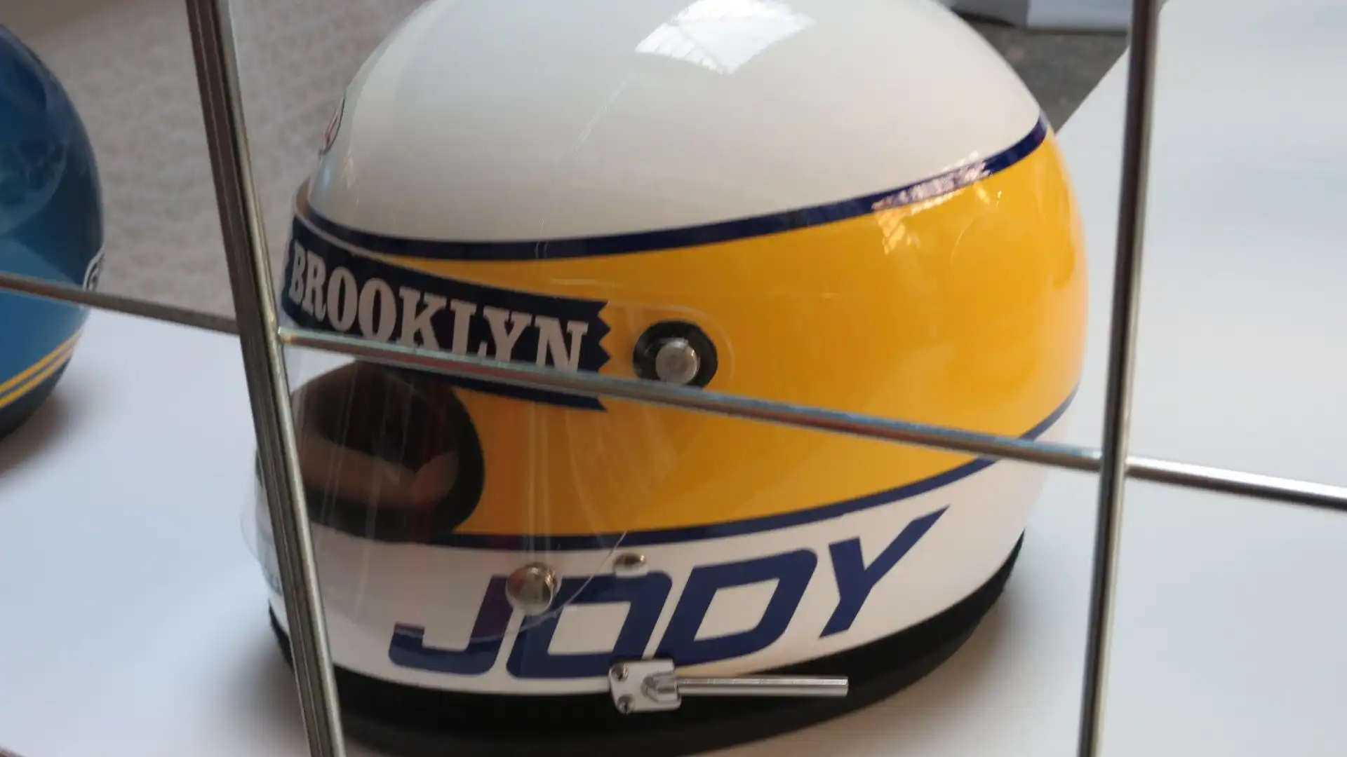 Il casco è di Jody Scheckter, sudafricano