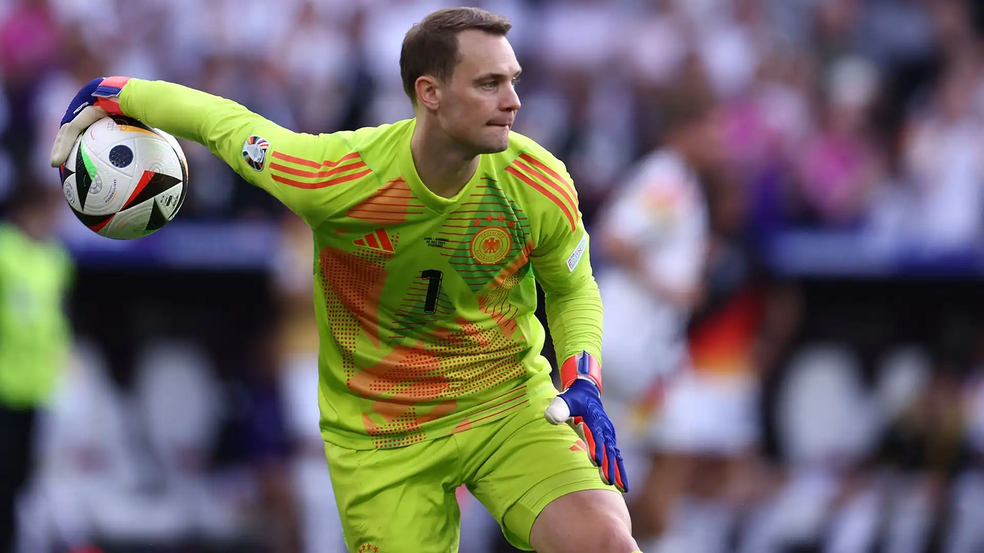 Manuel Neuer ha esordito con la nazionale maggiore tedesca nel 2009